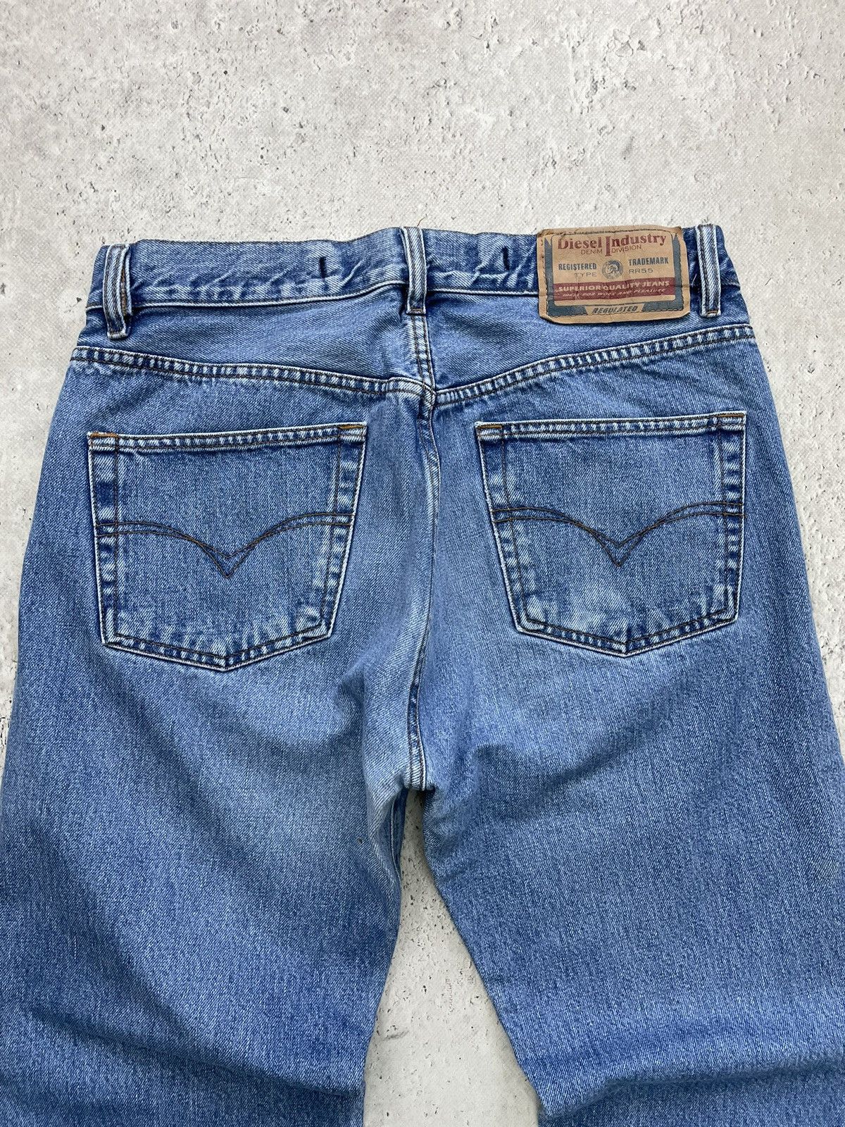 Diesel Diesel retro Blue Denim Jeans Classic Italy Y2K Size US 31 - 12 Thumbnail