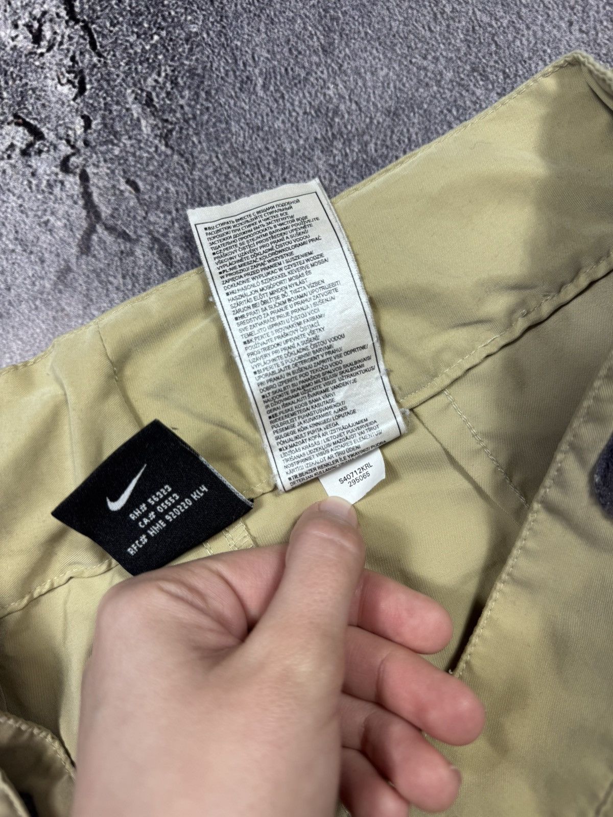 Nike ACG Nike ACG Vintage Technical Skirt Size 28" / US 6 / IT 42 - 7 Thumbnail