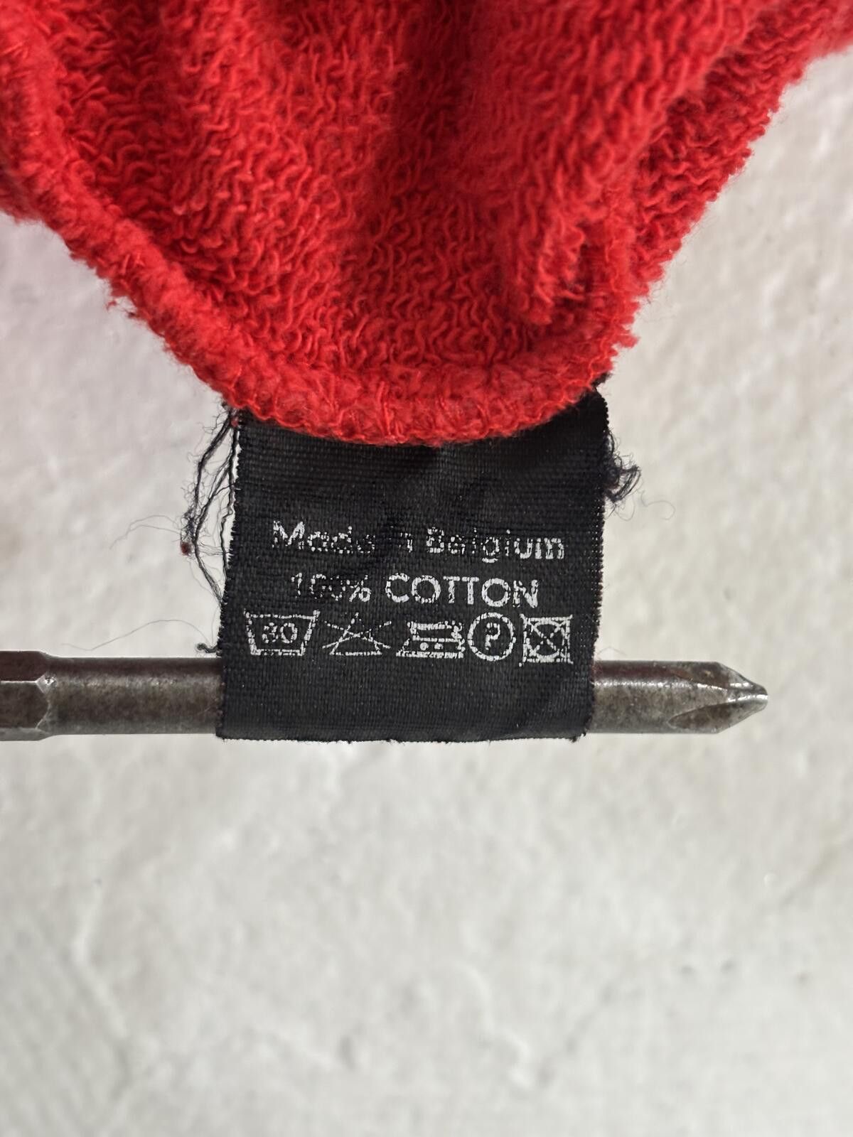 Raf Simons Raf simons Ss02 Silence & Secrecy Red Hoodie Size US M / EU 48-50 / 2 - 5 Thumbnail