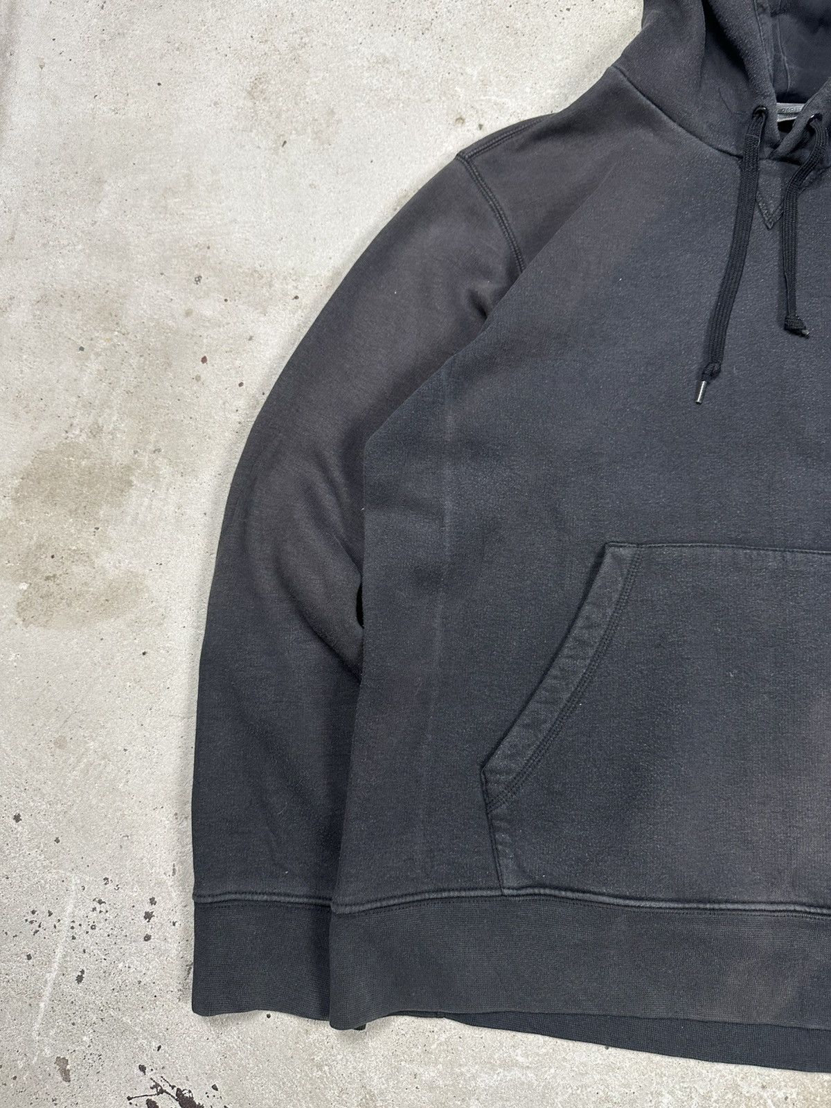 Nike × Vintage Vintage Y2K Nike Faded Black Small Swoosh Hoodie Size US M / EU 48-50 / 2 - 4 Thumbnail