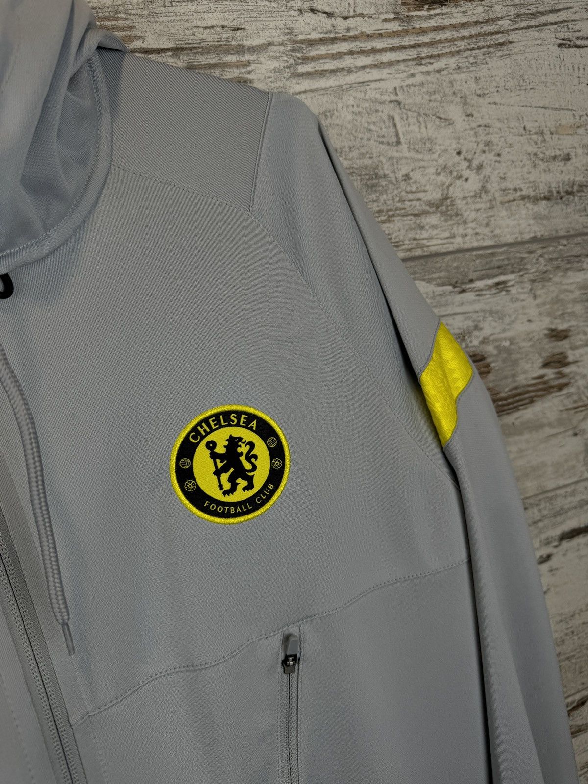 Chelsea Soccer × Nike Mens Vintage Nike FC Chelsea Track Jacket zip hoodie Size US L / EU 52-54 / 3 - 6 Thumbnail