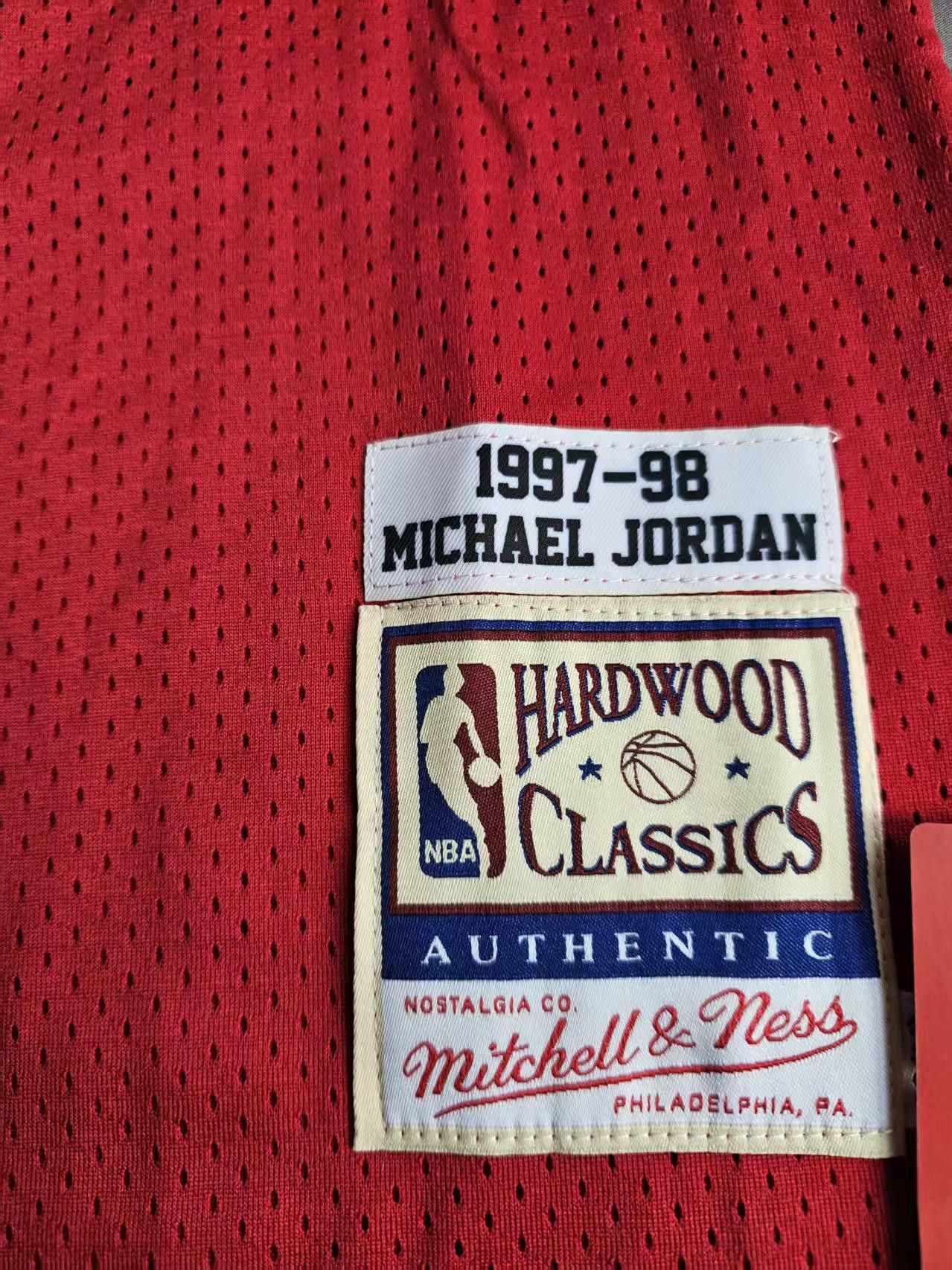 NBA #23 Michael Jordan Jersey Bulls 1997 98 Size US L / EU 52-54 / 3 - 5 Thumbnail