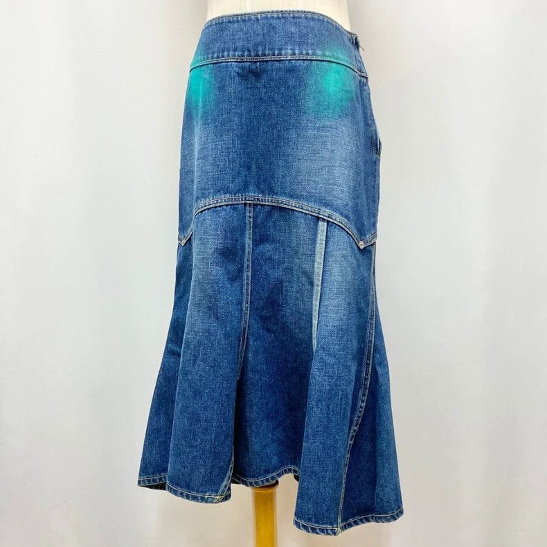 Issey Miyake Issey Miyake size:2 Blue denim skirt Size 22" - 1 Thumbnail