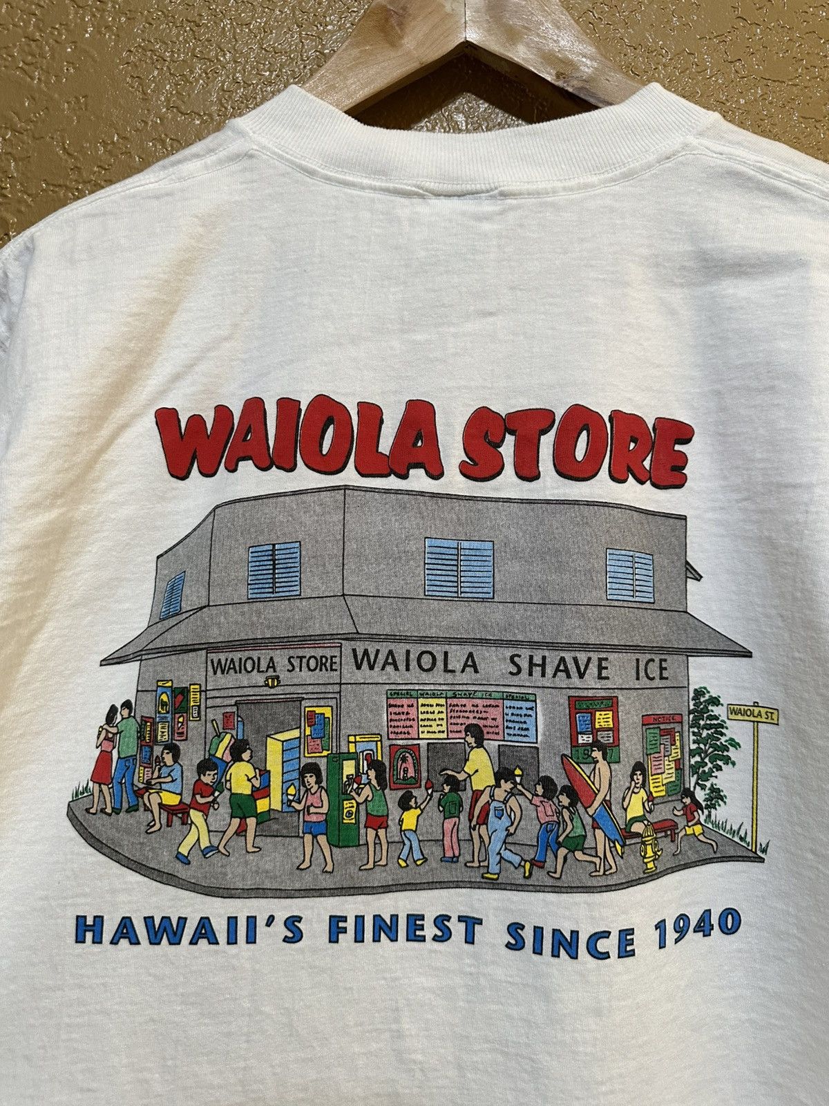 Vintage vintage Waiola Shave Ice Hawaii t shirt Size US L / EU 52-54 / 3 - 2 Thumbnail