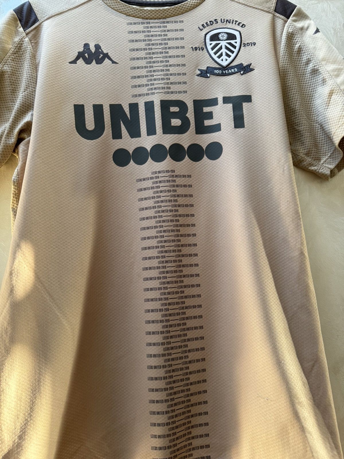 Kappa Kappa Leeds United shirt 2019 limited 100years soccer jersey Size US M / EU 48-50 / 2 - 3 Thumbnail