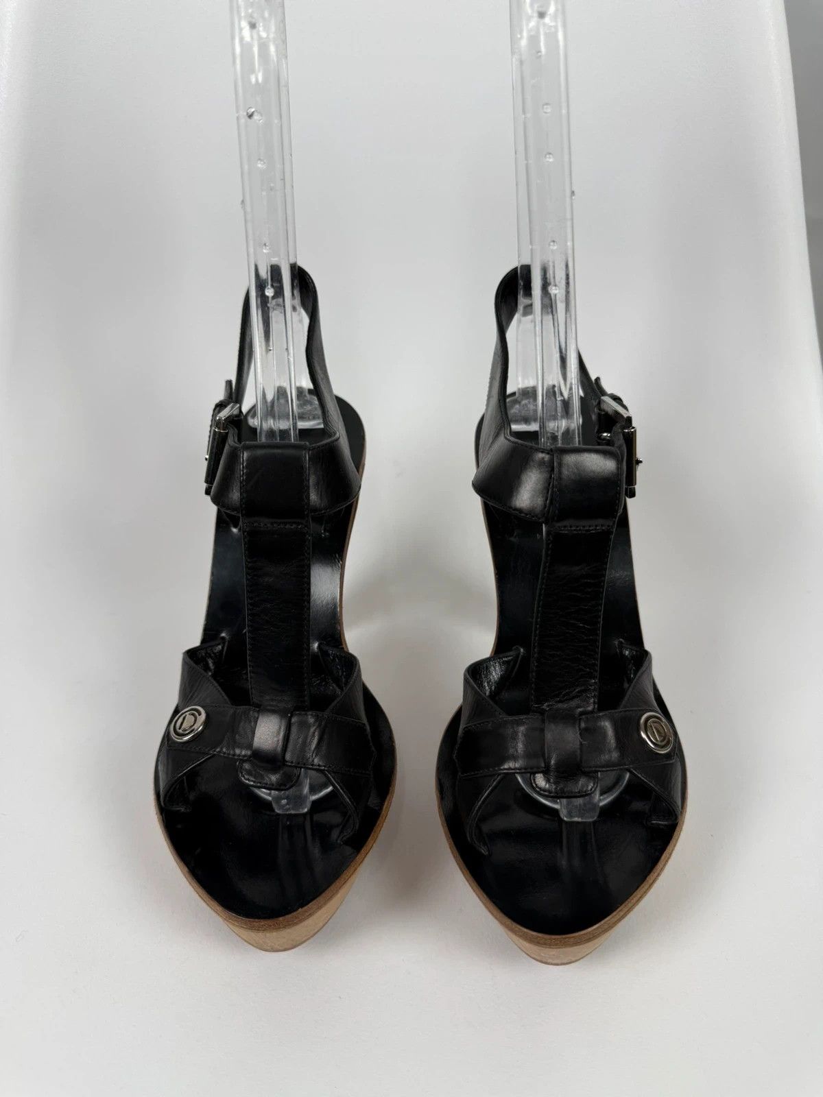 Dior Christian Dior Sandals Genuine Leather size 37 Size US 7 / IT 37 - 2 Thumbnail