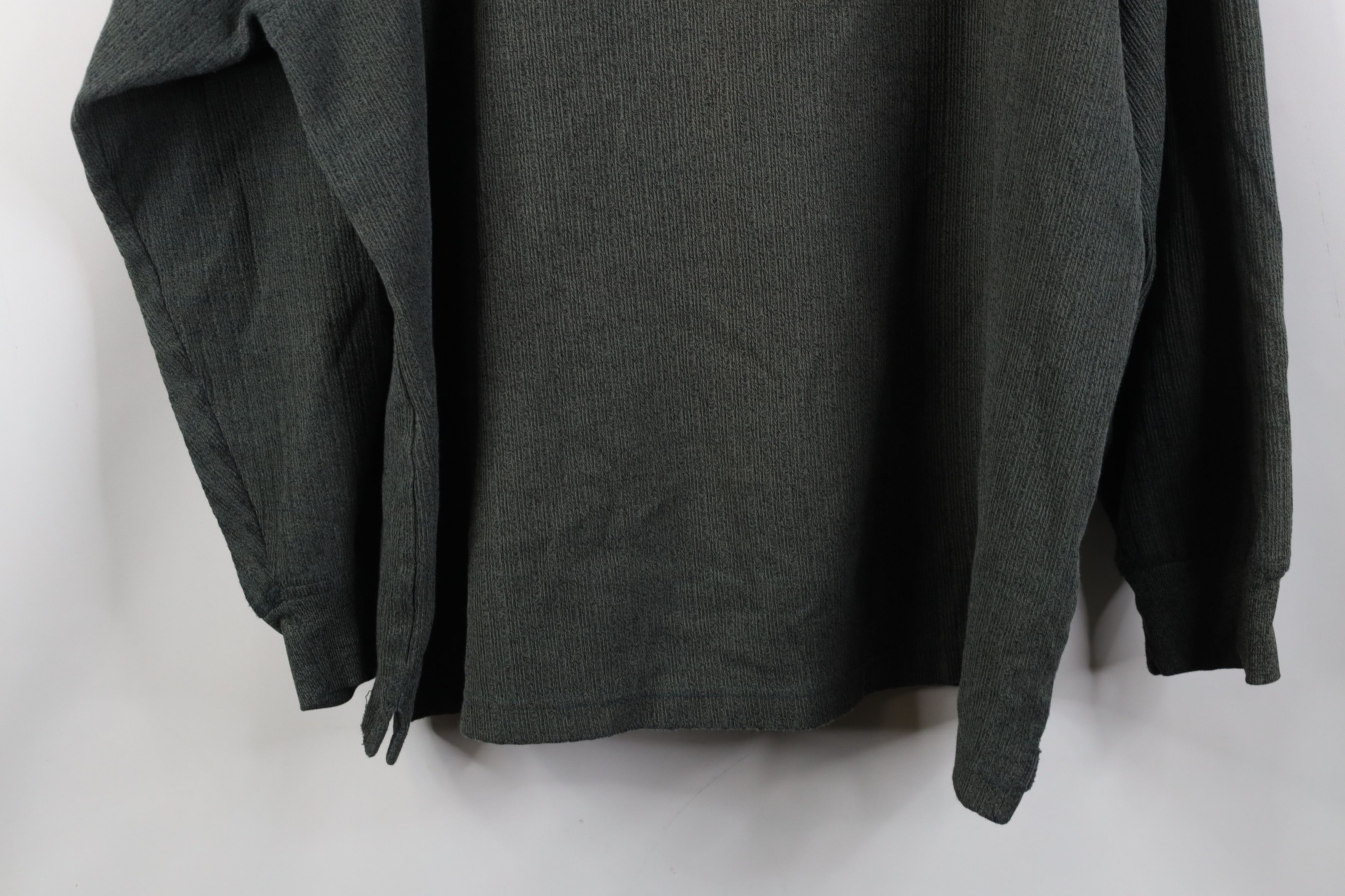 Vintage Vintage 90s Streetwear Knit Long Sleeve Henley T-Shirt Green Size US L / EU 52-54 / 3 - 14 Thumbnail