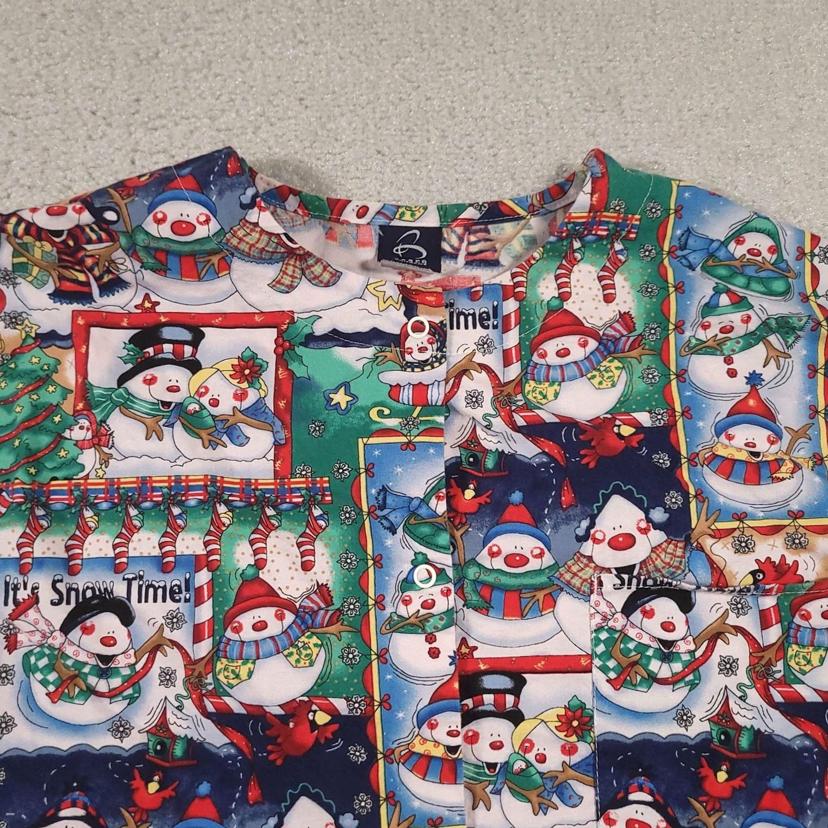 Vintage Barco Uniforms Scrub Jacket Womens Medium Christmas Snowman Print Warm-Up Cuffs Size M / US 6-8 / IT 42-44 - 3 Thumbnail