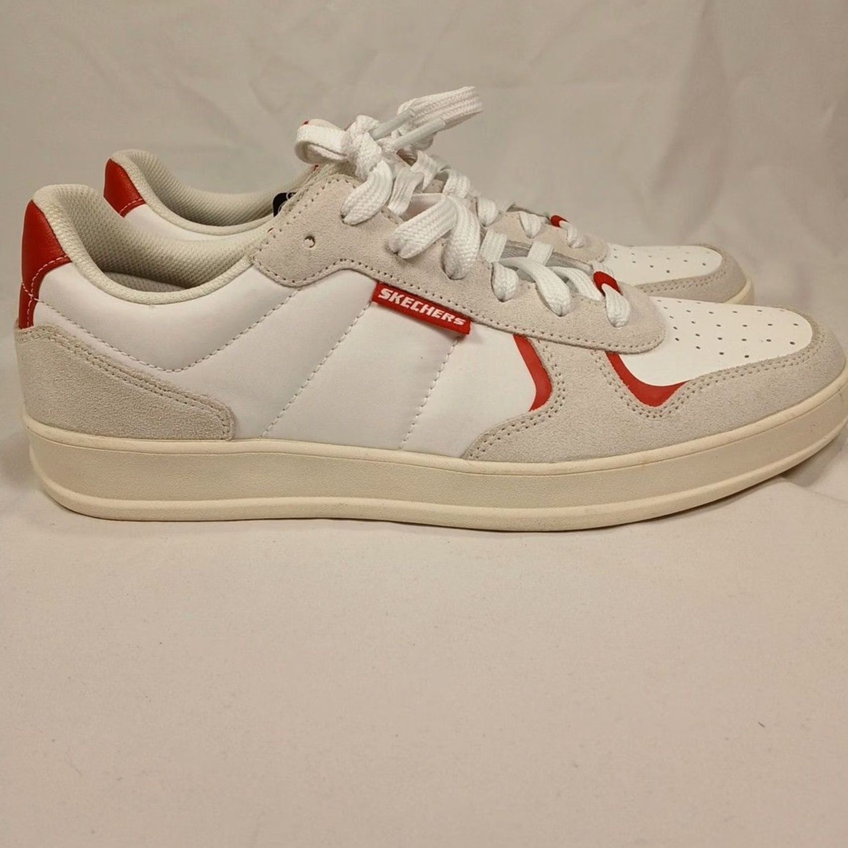SKECHERS SKECHERS Mens White Red Sneakers Size 10 Low Top Casual Street Shoes NWOB Size US M / EU 48-50 / 2 - 5 Thumbnail