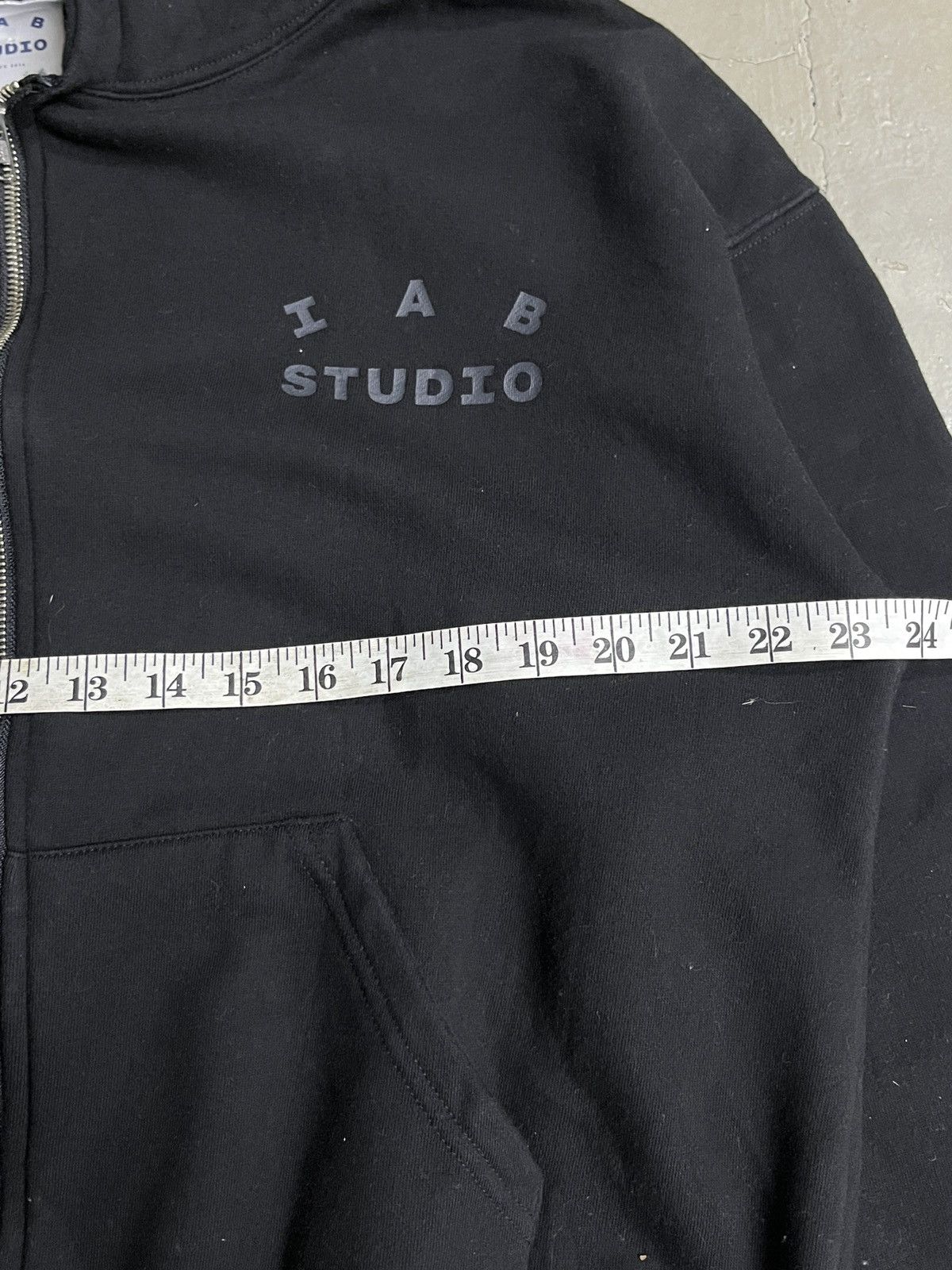 Other IAB Studio Korea Beenzino Boxy Zip-Up Hoodie JTBC Staff Size US L / EU 52-54 / 3 - 12 Thumbnail