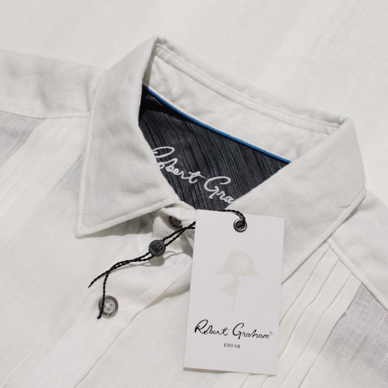 Robert Graham Robert Graham New with tags Shirt Size M US In White Size US M / EU 48-50 / 2 - 1 Thumbnail