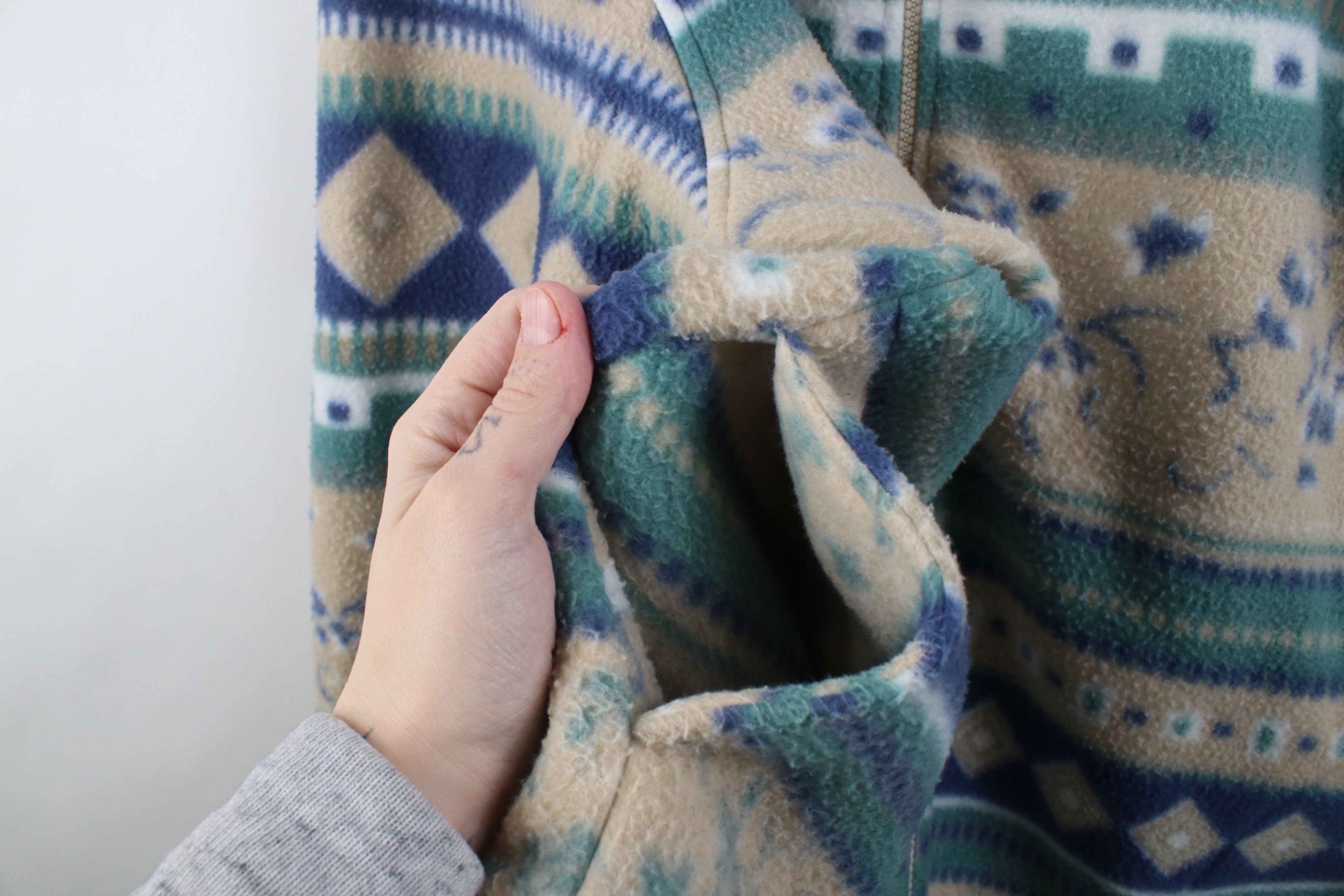 Vintage Vintage 90s Streetwear Fair Isle Fleece Full Zip Jacket Size XL / US 12-14 / IT 48-50 - 7 Thumbnail
