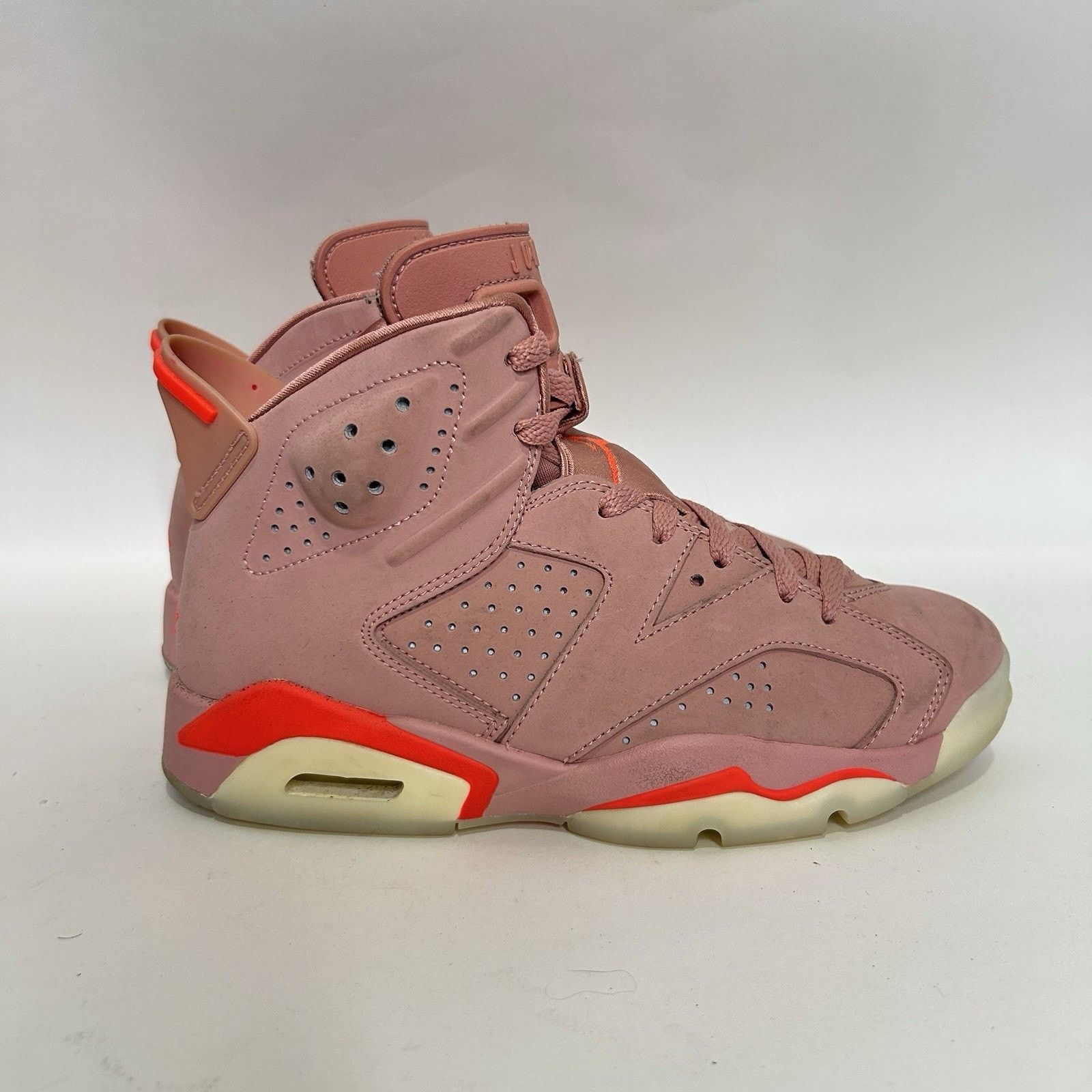 Jordan Brand Aleali May x Nike Air Jordan 6 Retro “Millennial Pink” Size US 7.5 / IT 37.5 - 4 Thumbnail