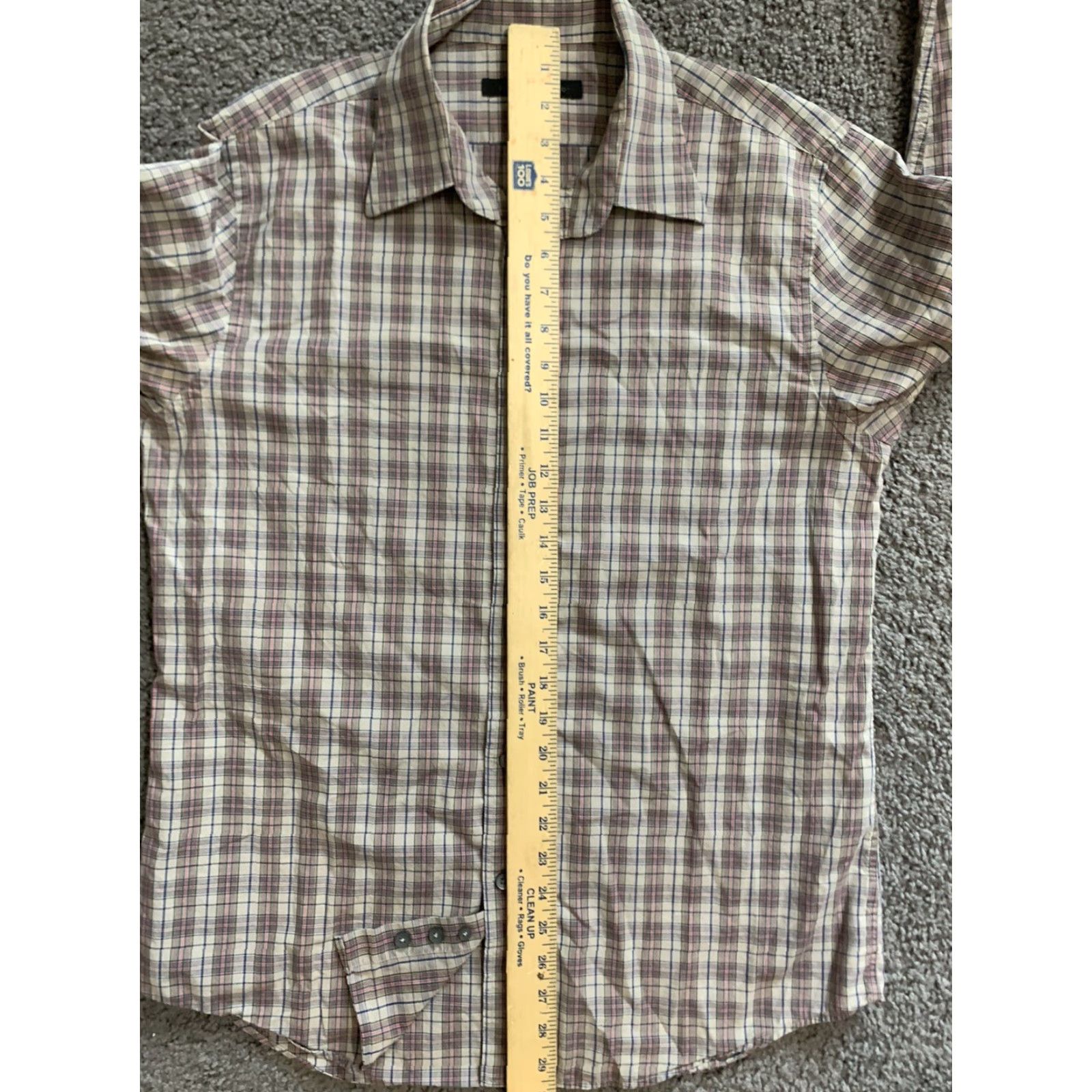 Express EXPRESS Button Up Shirt Mens M Modern Fit L/S Gray Plaid Check Casual Business Dress Shirt Mens Medium Gray Plaid Advanced Fit Modern Style Size US M / EU 48-50 / 2 - 5 Thumbnail