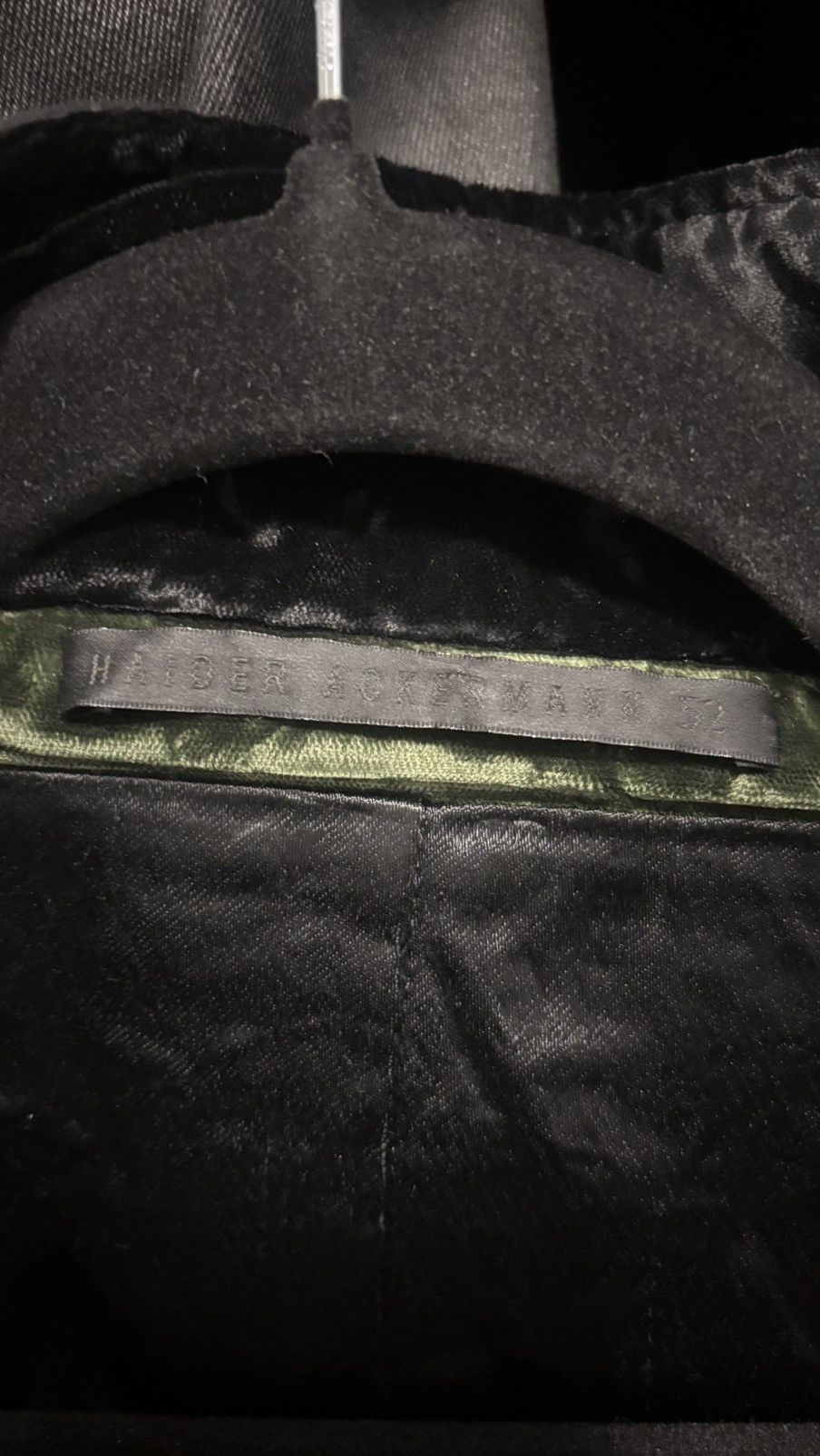 Haider Ackermann Haider Ackermann Reversible Velvet Bomber Jacket Olive Green Size US L / EU 52-54 / 3 - 5 Thumbnail