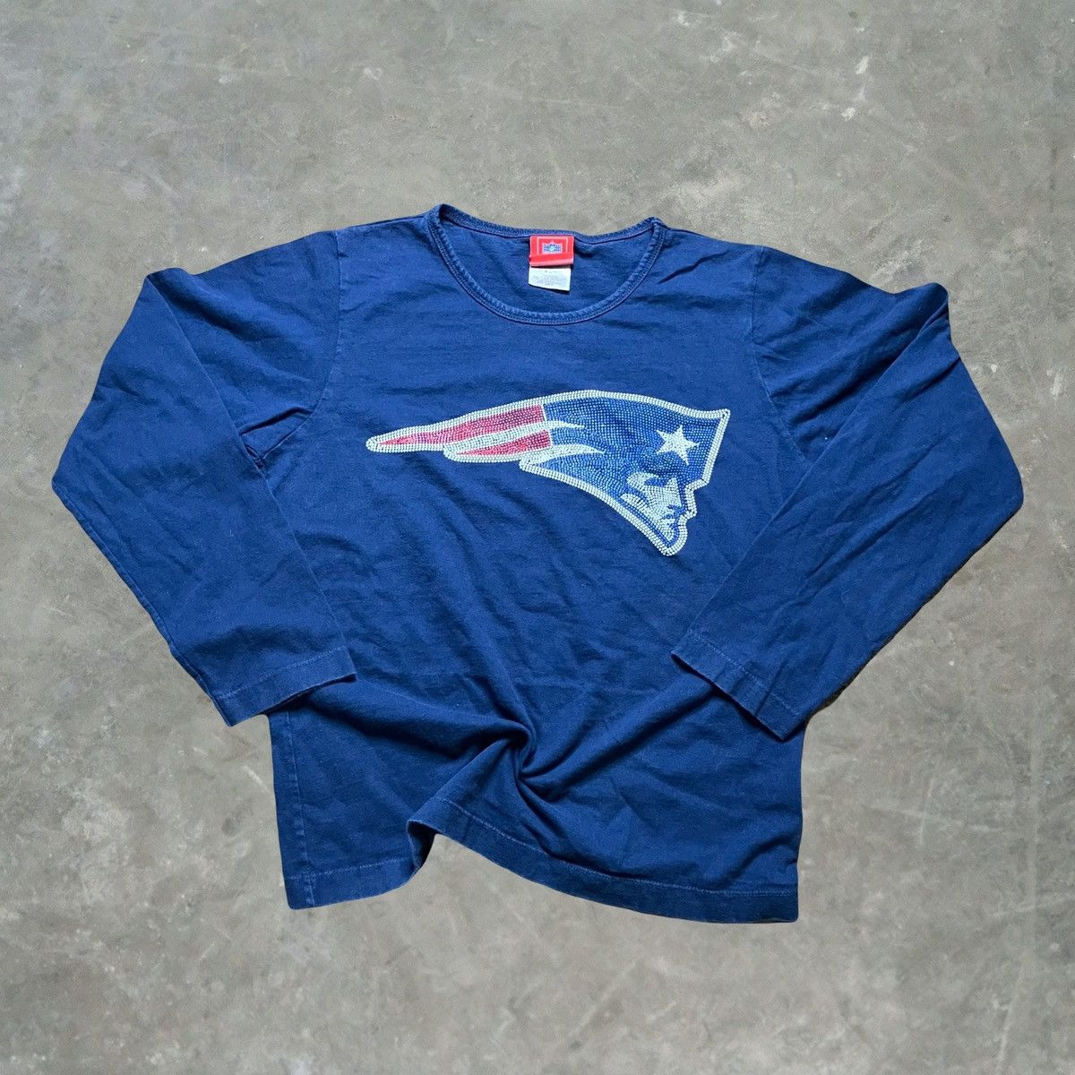 NFL New England Patriots Long Sleeve Jewled Graphic T Shirt Size M / US 6-8 / IT 42-44 - 1 Thumbnail