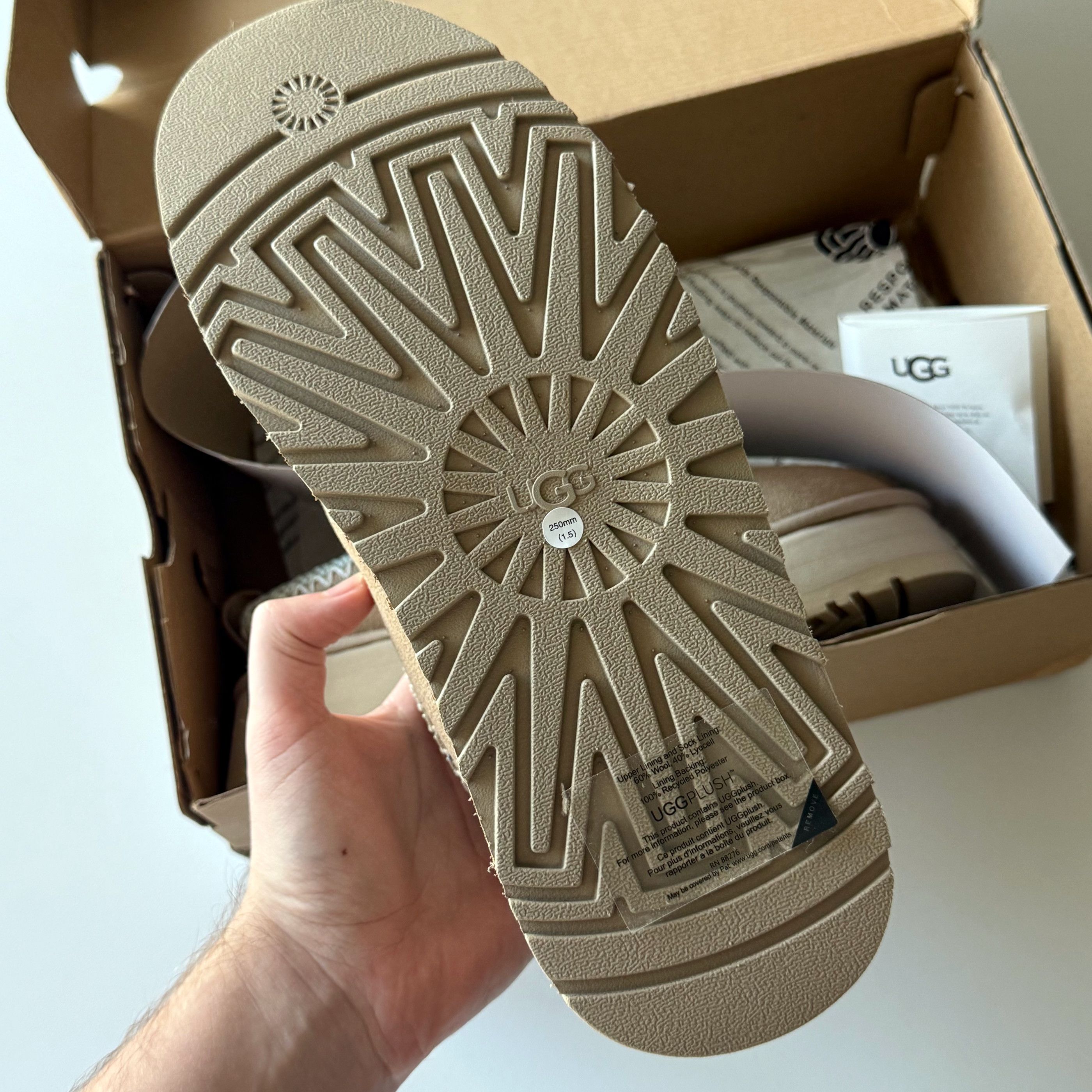 Ugg 2023 UGG Wmns Tazz Slipper 'Sand' Size 8 Size US 8 / IT 38 - 7 Thumbnail