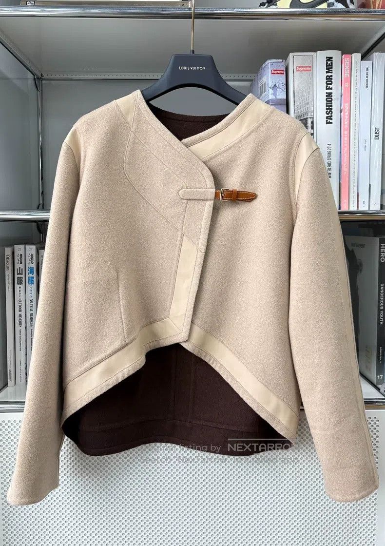 Hermes Hermes Elegant Gentle Double-Sided 100% Cashmere Shape wit Size XS / US 0-2 / IT 36-38 - 3 Thumbnail