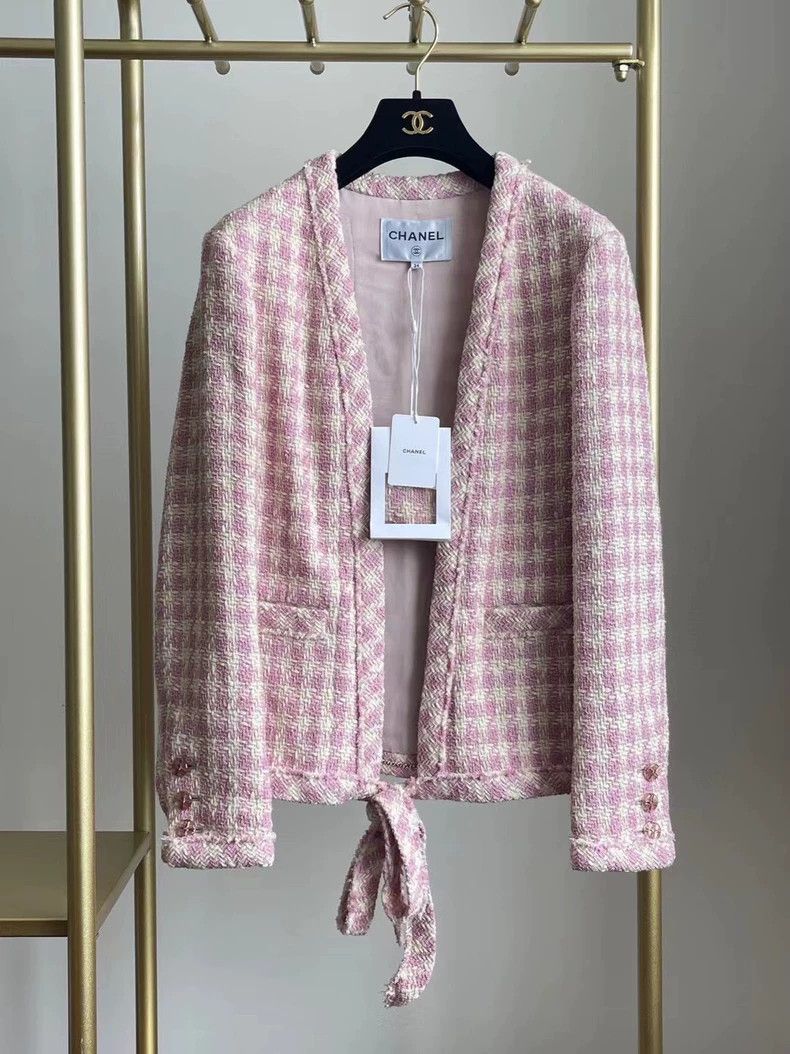 Chanel Chanel 23s pink plaid coat Size XXS / US 00 / IT 34 - 1 Thumbnail