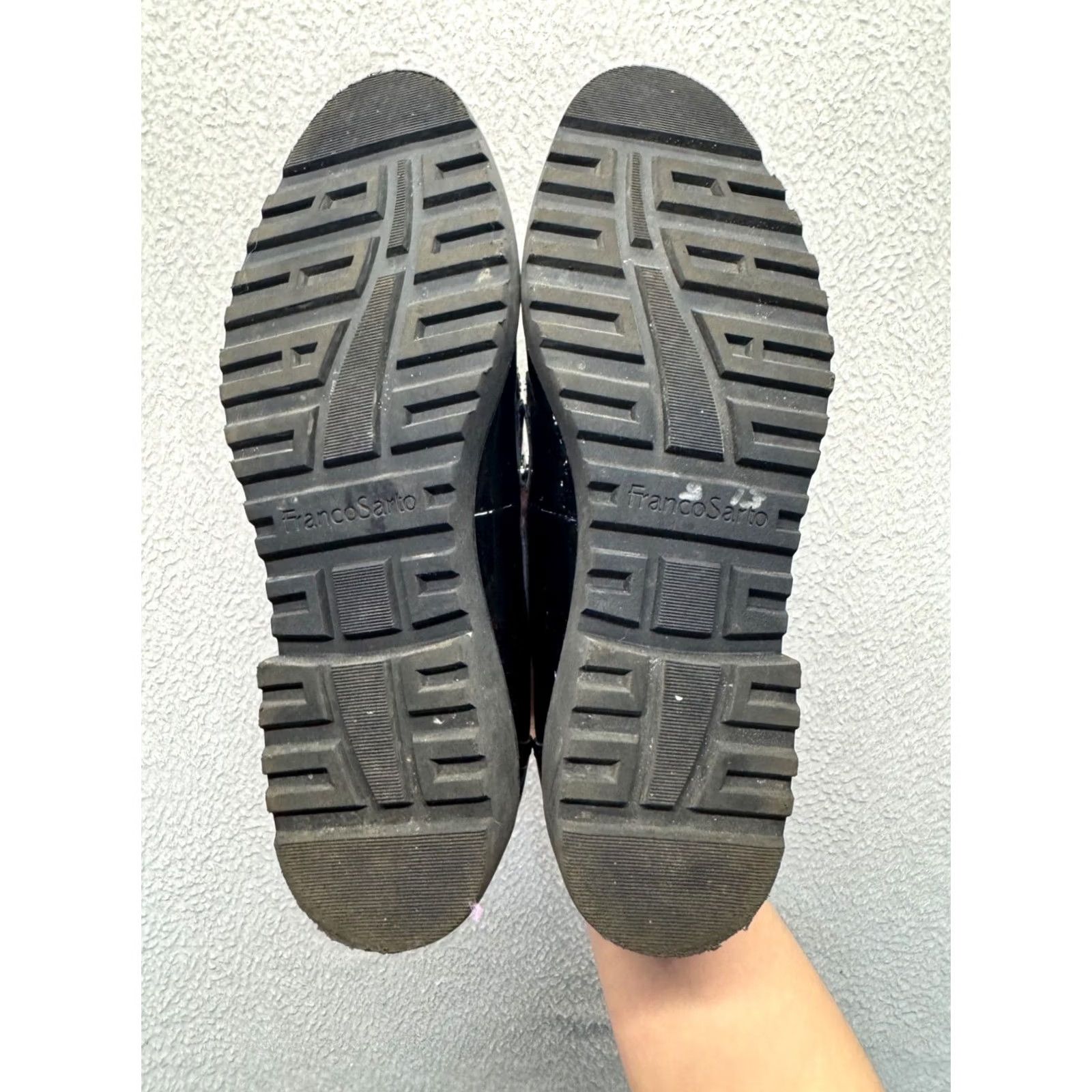 Franco Sarto Franco Sarto Black Patent Platform Loafers With Lug Sole Womens 12 Slip On Rubber Outsole Leather Insole Flat Casual Vintage No 9618 Size US 12 / IT 42 - 4 Thumbnail