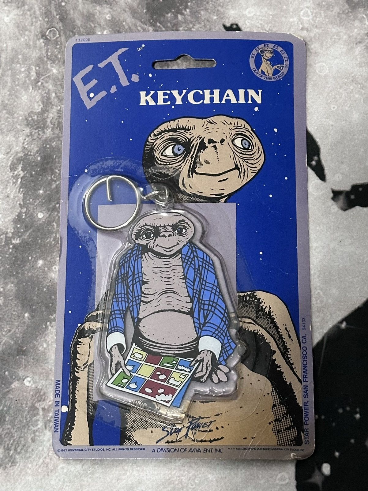 Universal Studios E.T. the Extraterrestrial Movie Keychain Size ONE SIZE - 1 Thumbnail