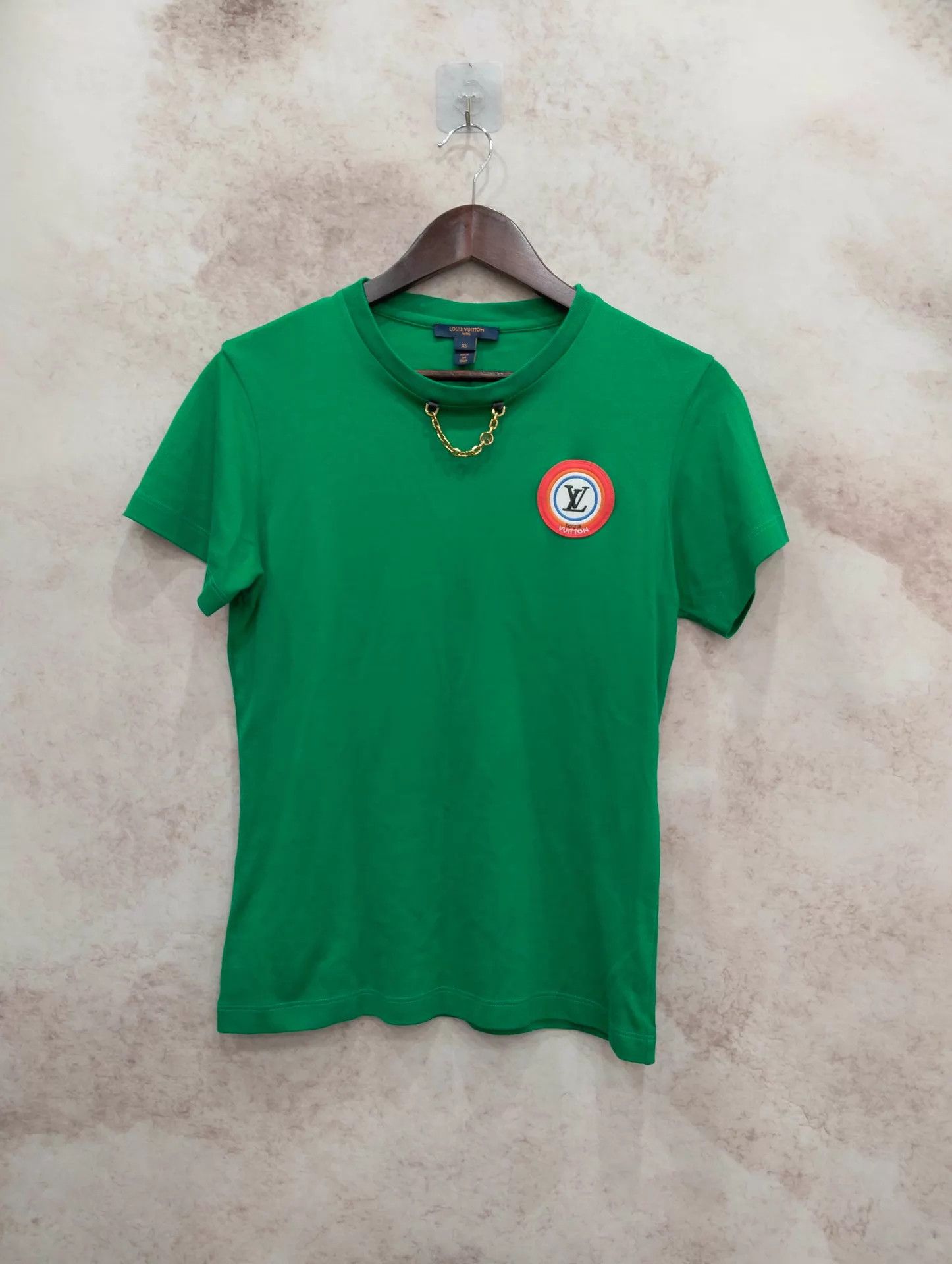Louis Vuitton LV Green Logo Chain Short Sleeve Tee XS Size XS / US 0-2 / IT 36-38 - 1 Thumbnail