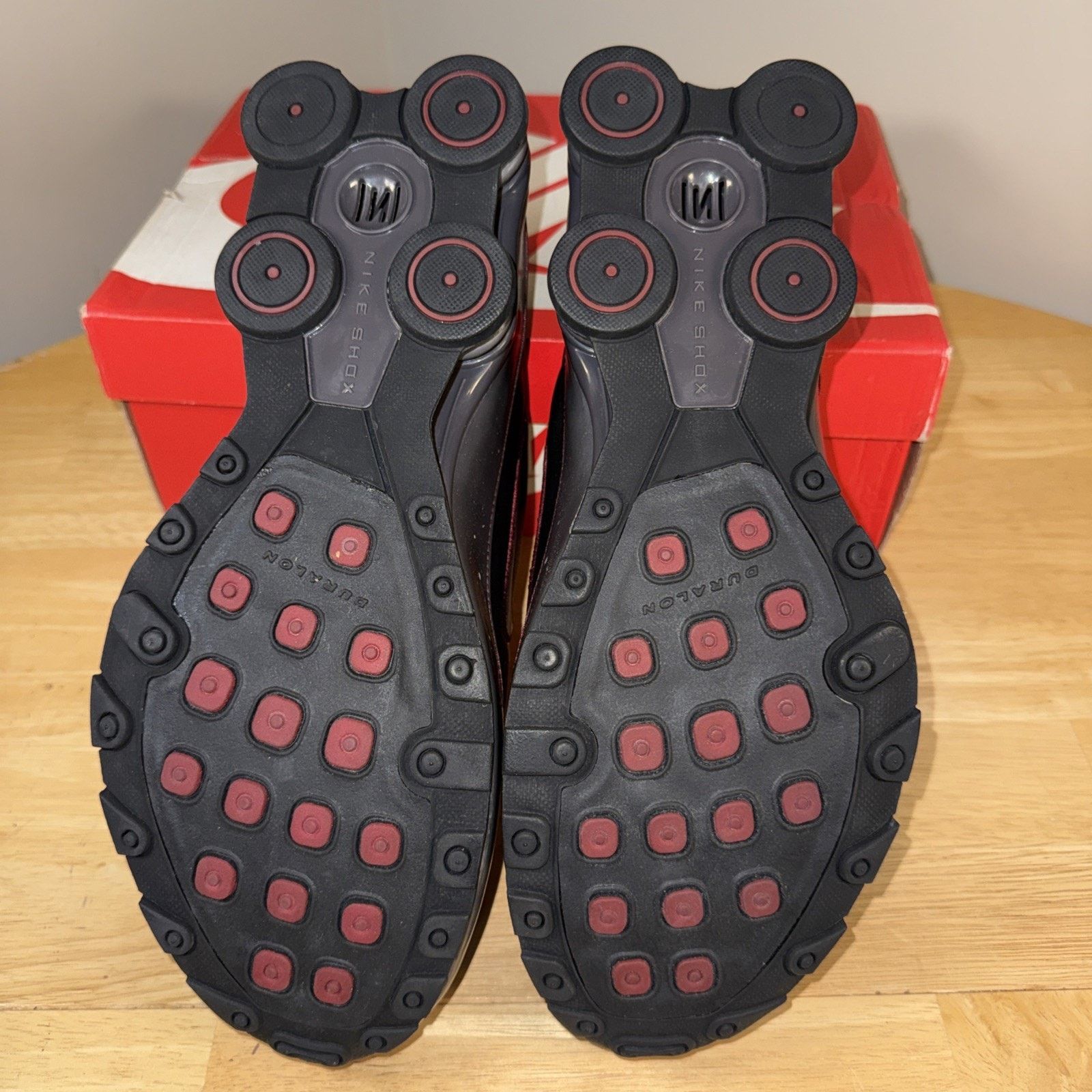 Nike Nike Shox Leather Men’s Size 13 From Vintage 2006. Rep Box Size US 13 / EU 46 - 7 Thumbnail