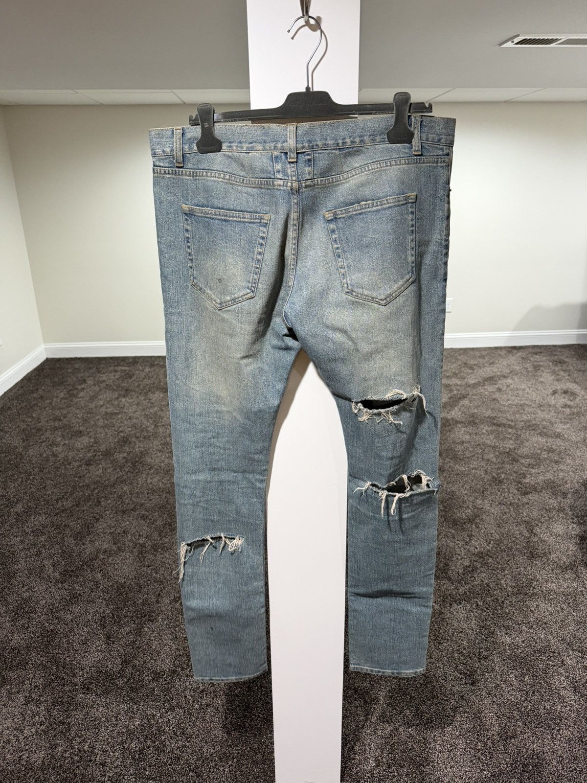 Saint Laurent Paris Saint Laurent x Hedi FW14 Knee Cut Slit Blue Wash D02 Denim Size US 34 / EU 50 - 2 Thumbnail