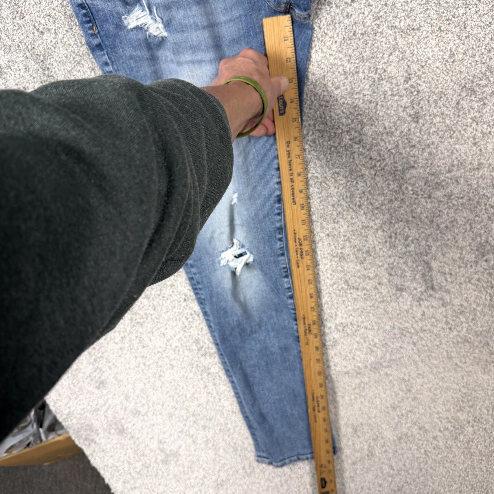 Vintage Aéropostale Jeans Mens 30x29.5 Blue Denim Athletic Skinny Distressed Grunge Jeans Mens Athletic Skinny Medium Wash Grunge 90s Size US 30 / EU 46 - 4 Thumbnail