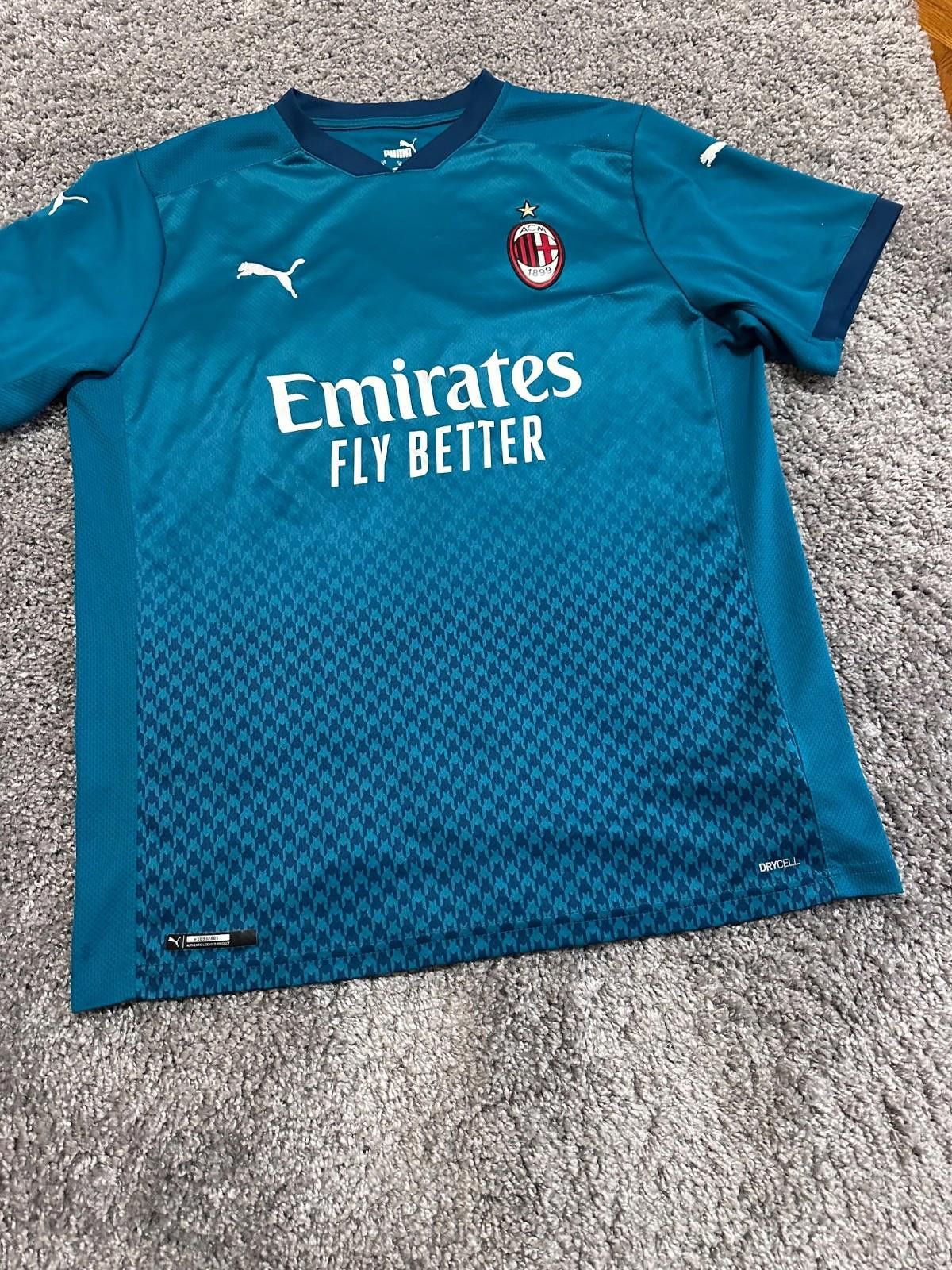Puma #11 IBRAHIMOVIC AC Milan 2020/21 3RD Football Shirt Jersey Size US L / EU 52-54 / 3 - 2 Thumbnail