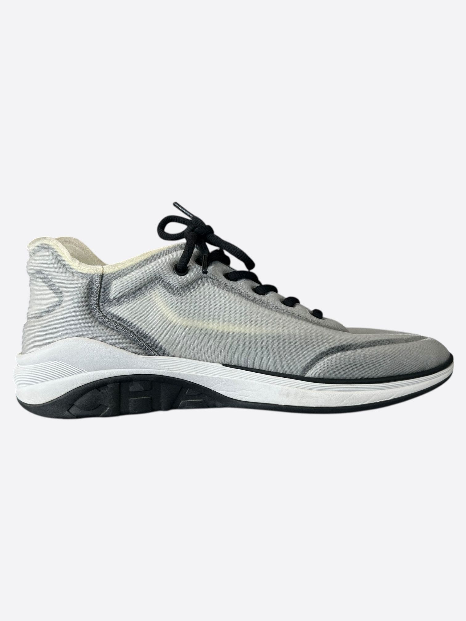 Chanel Chanel Grey & Black CC Logo Runners Size US 10 / EU 43 - 5 Thumbnail