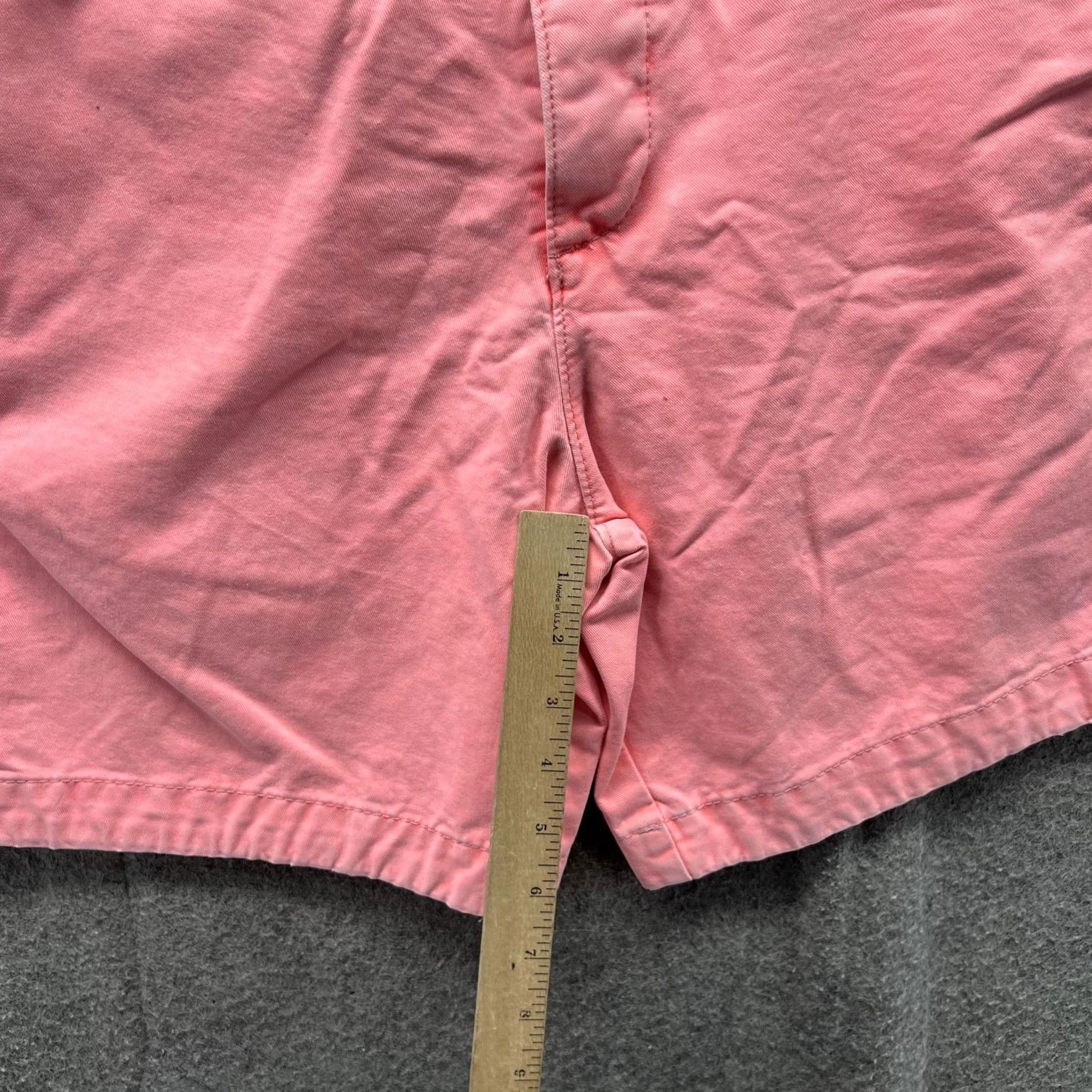 Abercrombie & Fitch Abercrombie & Fitch Shorts Mens 33 Pink Chino Flat Front Casual Summer Size US 33 - 7 Thumbnail
