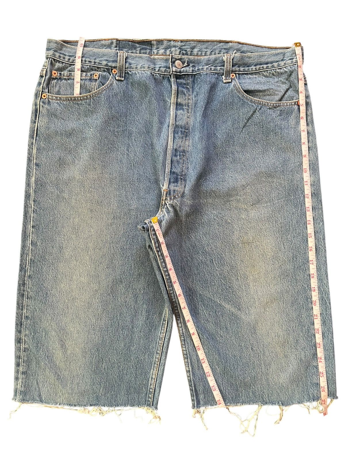 Levi's Vintage 90s Levis 501xx Frayed Baggy Jean Shorts Jorts Size US 40 / EU 56 - 7 Thumbnail