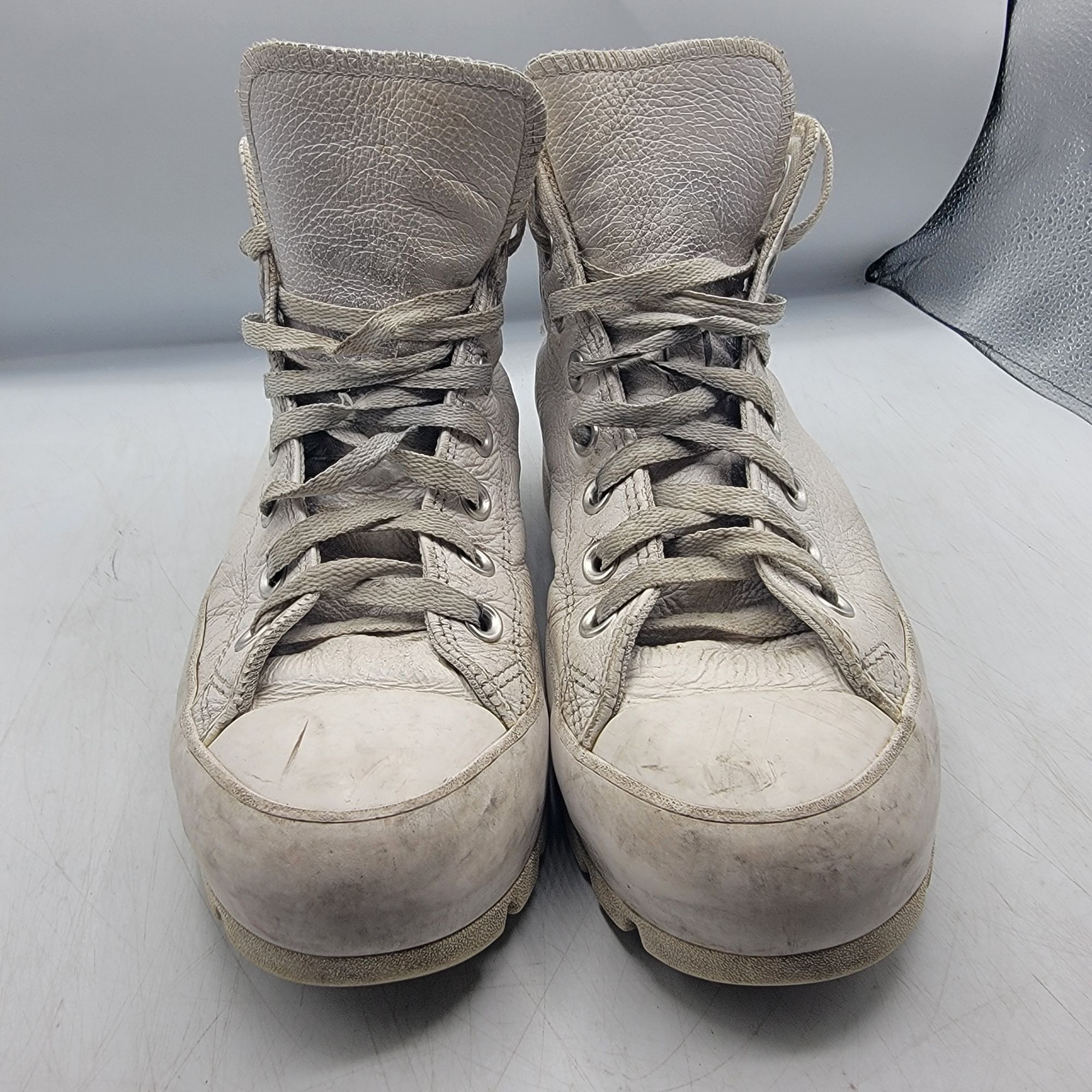 Converse Converse Chuck Taylor All Star Womens 9 Triple White Hi Lugg Size US 9 / IT 39 - 14 Thumbnail