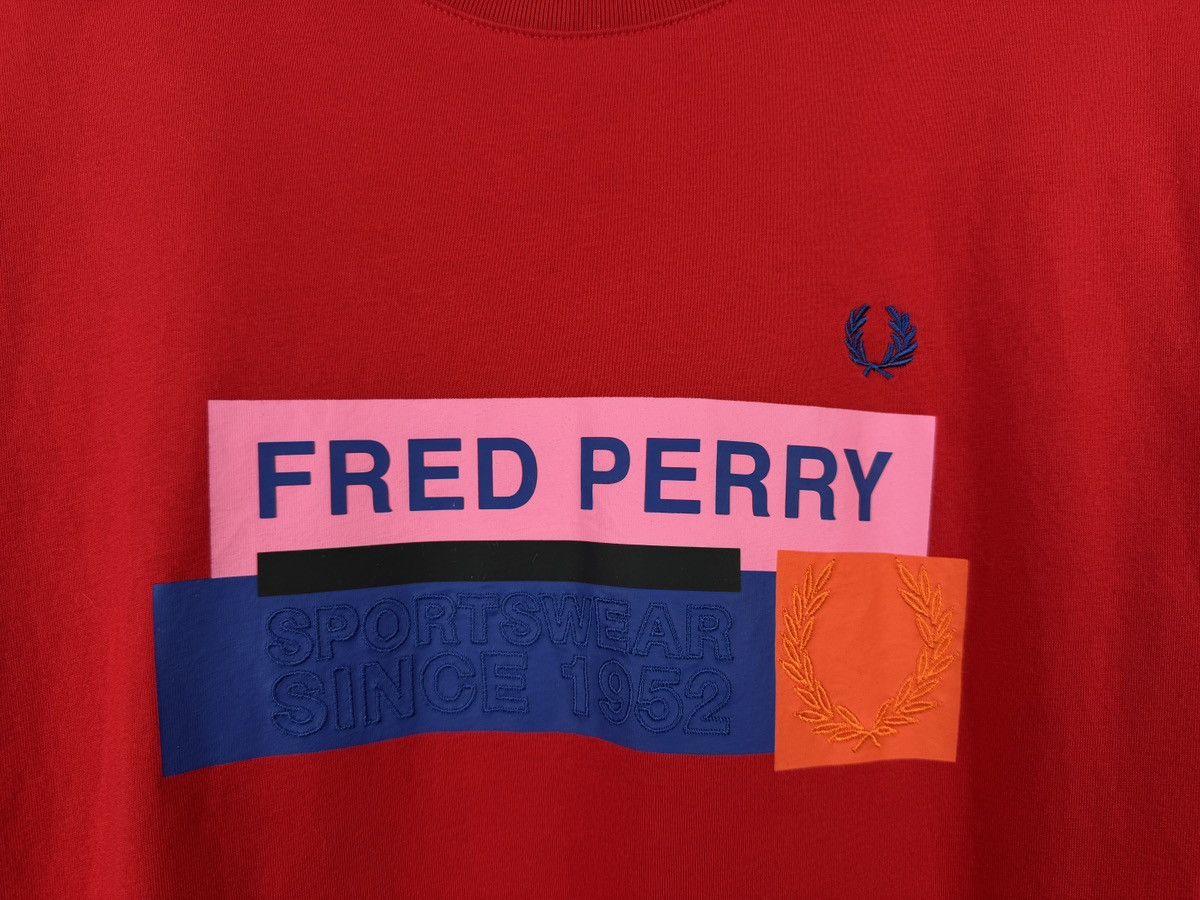 Fred Perry Women’s Fred Perry T-Shirt Big Logo Streetwear Size UK 12 Size M / US 6-8 / IT 42-44 - 5 Thumbnail