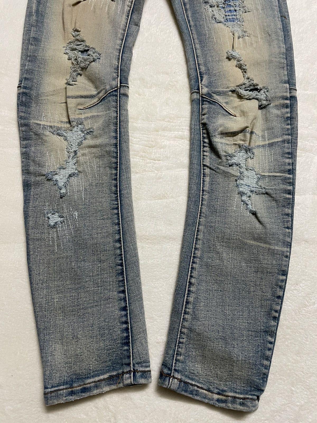 rue21 Vintage Rue21 Skinny Distress Ripped Mudwash Jeans Size US 27 - 3 Thumbnail