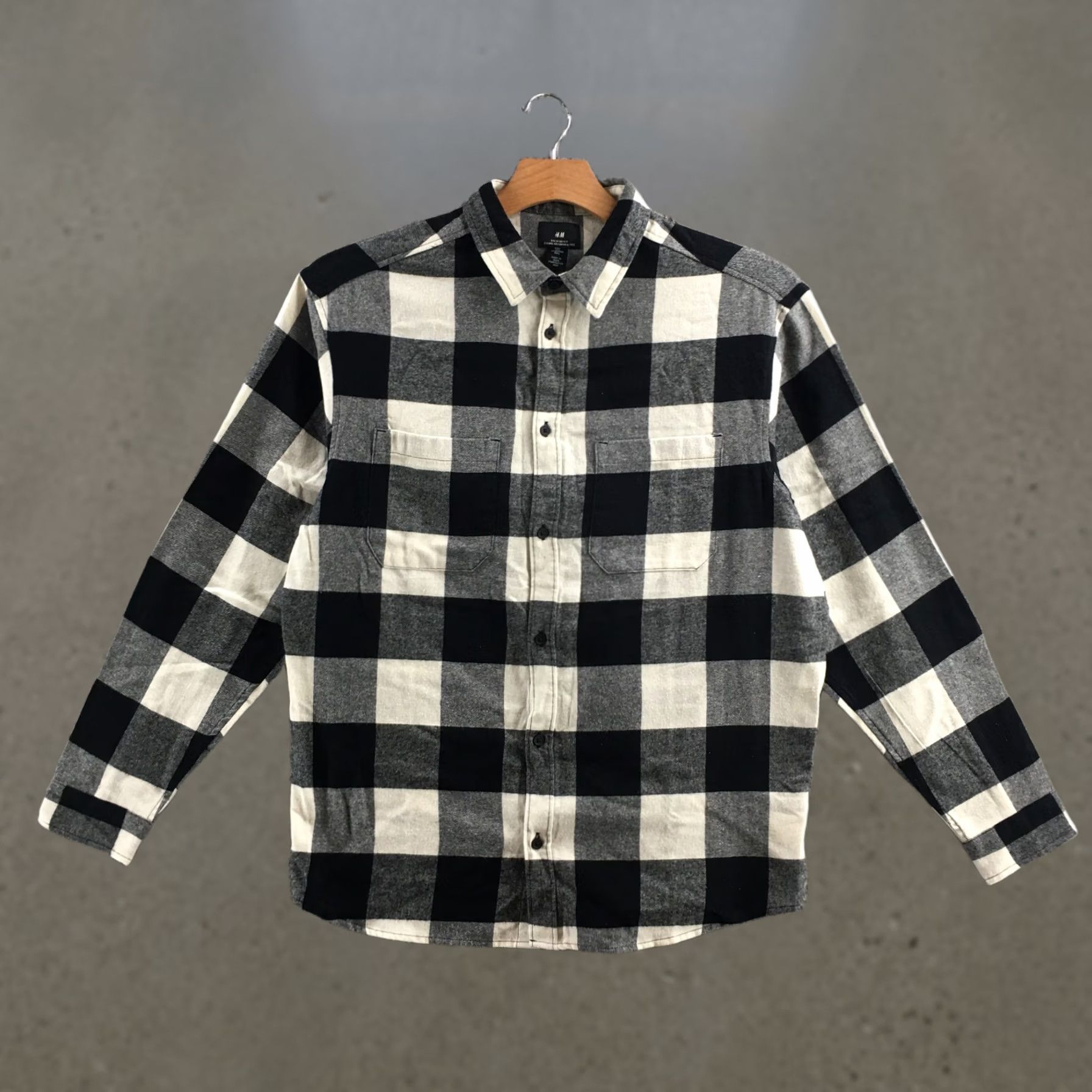 H&M H&M Button Up Shirt Mens L Multicolor Checked Long Sleeve Collared Relaxed Fit Size US L / EU 52-54 / 3 - 1 Thumbnail