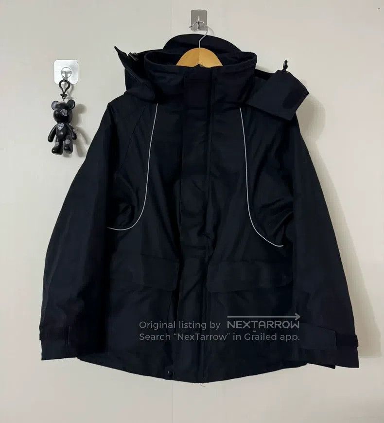 Balenciaga Balenciaga Back Embroidered Letter Windbreaker Size US S / EU 44-46 / 1 - 1 Thumbnail
