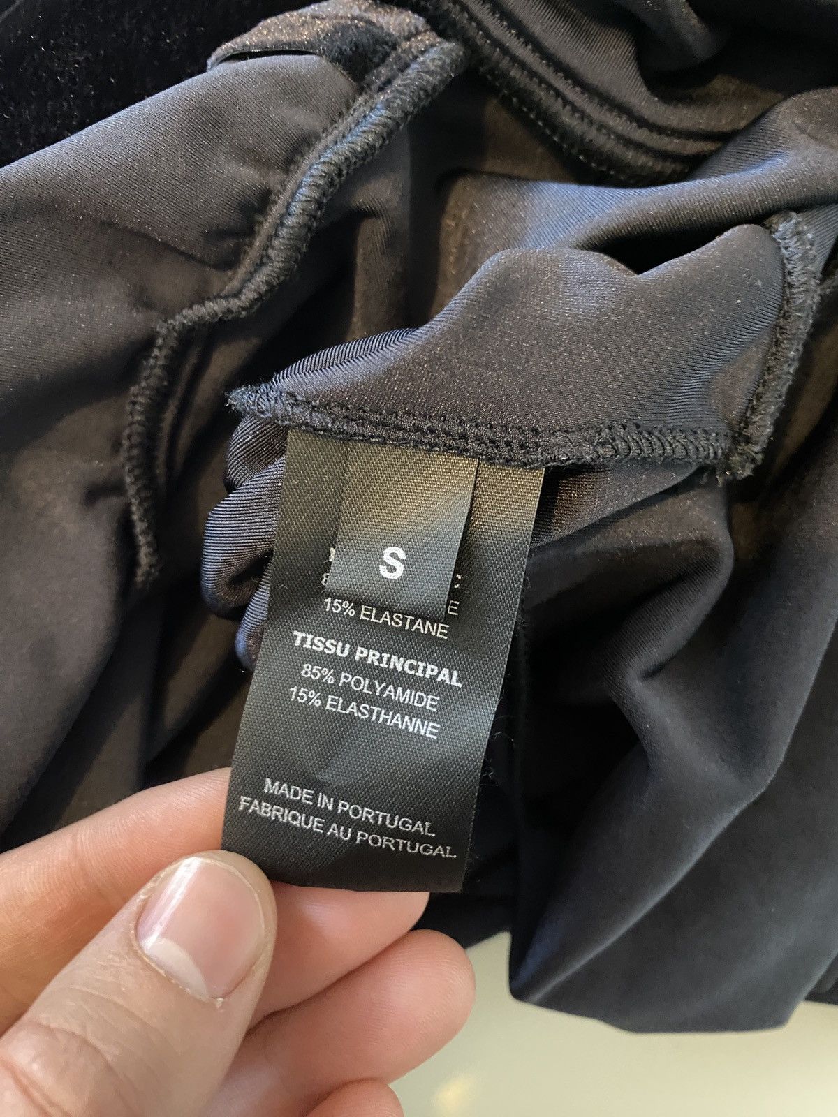 Vetements FW17 Oversized Black Goth Velvet Dress Size S / US 4 / IT 40 - 11 Thumbnail