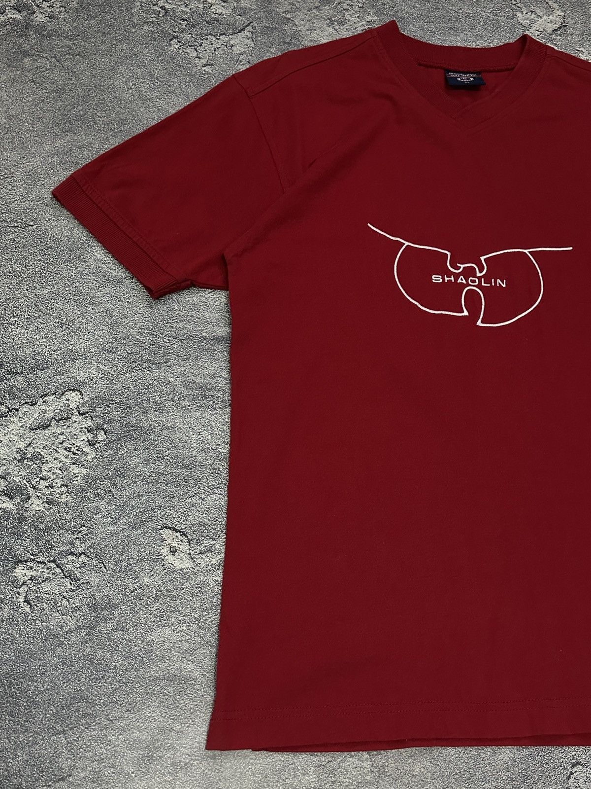 Wu-Tang Clan Vintage 90’s Wu-Wear Shaolin Dragon V-Neck T-Shirt Red L Size US XS / EU 42 / 0 - 5 Thumbnail