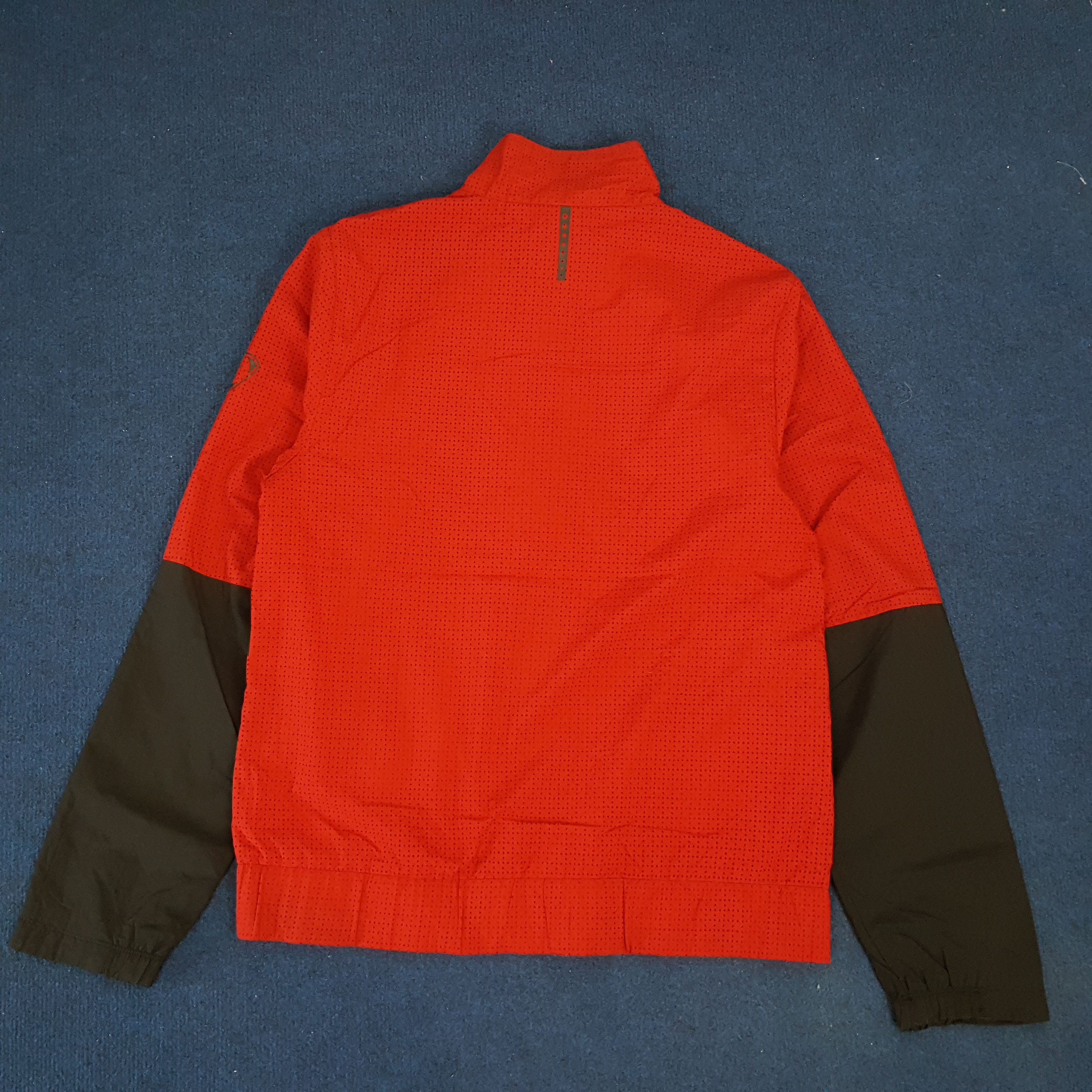 Nike × Vintage Vintage Nike Manchester United Football Training Zip Jacket Size US S / EU 44-46 / 1 - 3 Thumbnail
