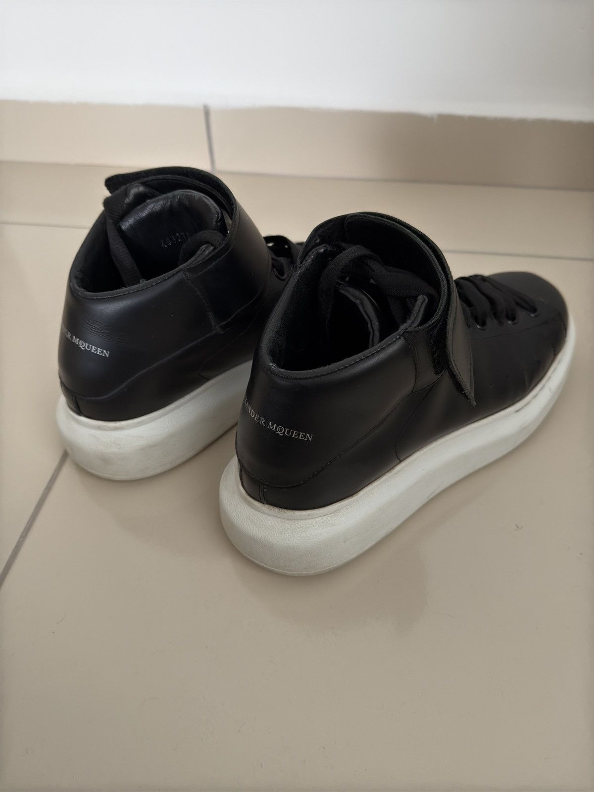 Alexander McQueen Hi top sneakers Size US 8 / EU 41 - 4 Thumbnail