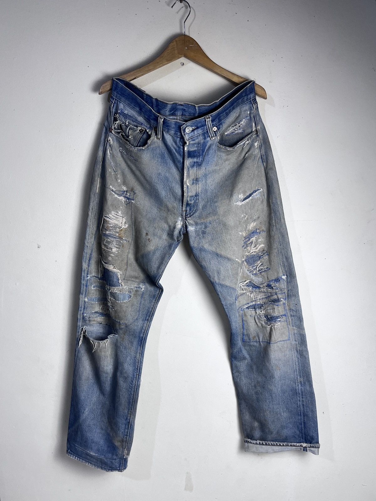 Levi's RARE LEVIS 66 501 SELVEDGE DISTRESSED 60/70s Size US 34 / EU 50 - 1 Thumbnail