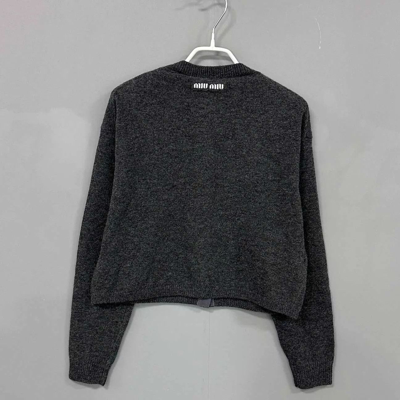 Miu Miu MIUMIU Charcoal Gray Back Logo Cardigan Size 36 Size XS / US 0-2 / IT 36-38 - 3 Thumbnail