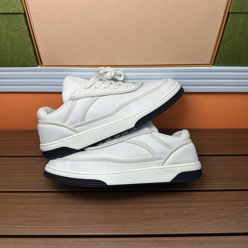 Chanel Chanel White Leather Sneakers Size 36 Size US 5.5 / EU 38 - 7 Thumbnail