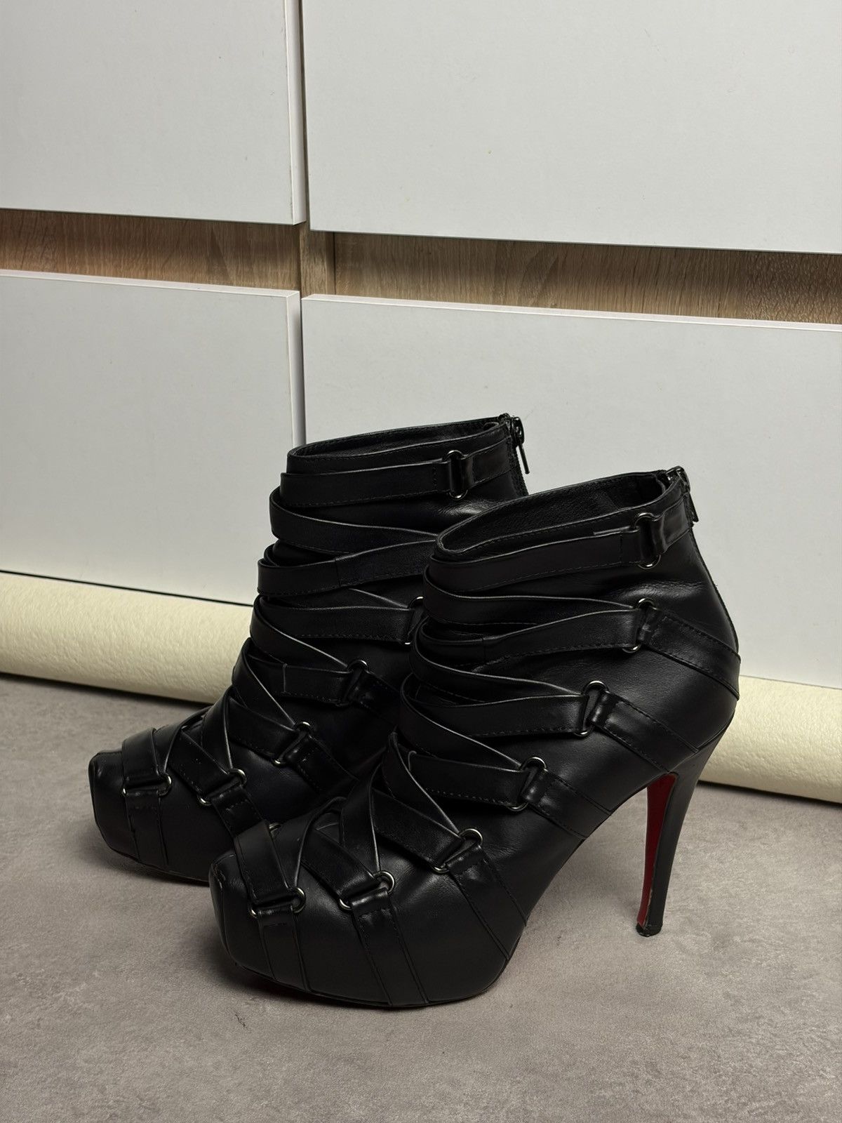 Christian Louboutin Christian Louboutin Nitoinimoi 120 Bandage Ankle Boots Y2K Size US 8 / IT 38 - 2 Thumbnail