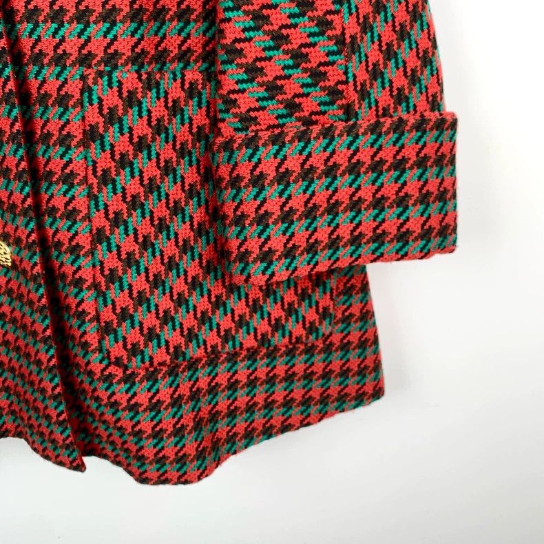 Gucci Gucci Size 34 Red lapel single-breasted wool tweed checker Size US XXS / EU 40 - 4 Thumbnail