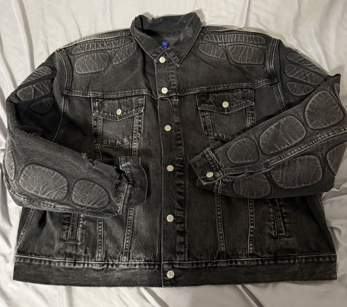 YEEZY GAP DENIM JACKET (MADE IN CHINA) DARK GREY WASH IN LRG