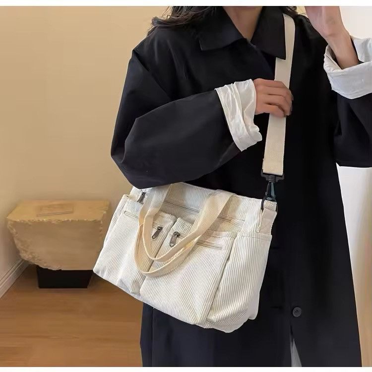 Japanese Brand Portable Shoulder Bag Size ONE SIZE - 1 Thumbnail