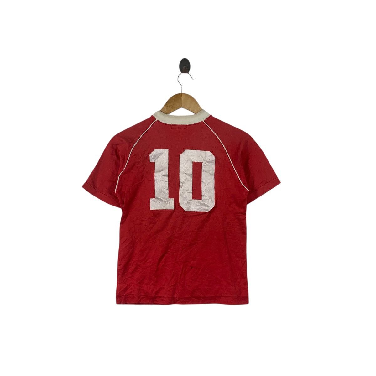 Champion Vintage 80s CHAMPION TOYOSHIMA FUCHU SPORTS Football Red Size US XS / EU 42 / 0 - 1 Thumbnail